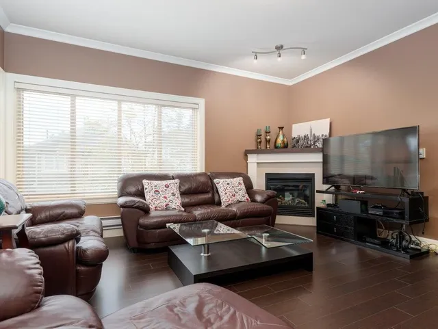 15 - 7867 120 STREET, Delta 4