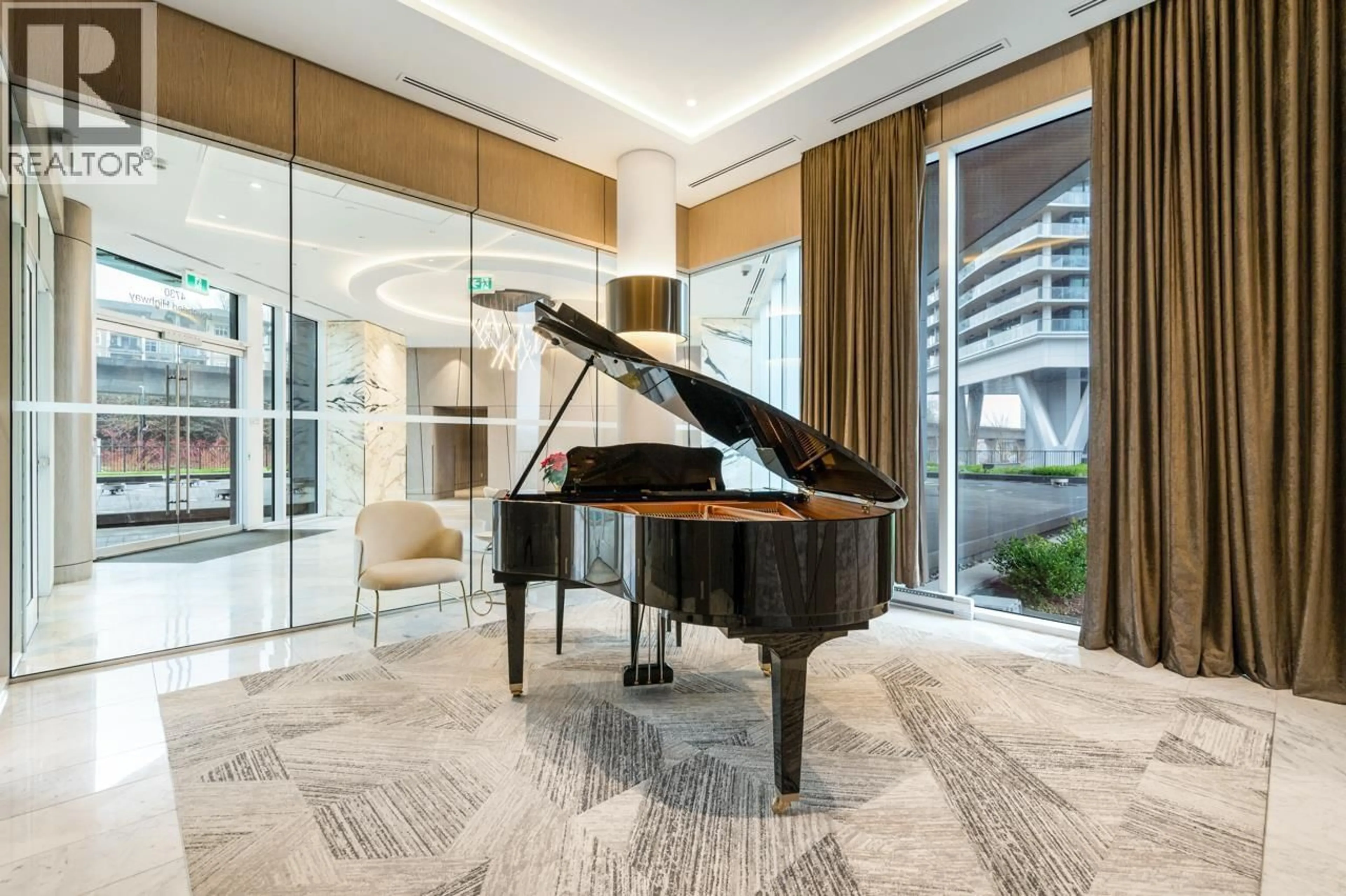 Indoor foyer for 2306 - 4730 LOUGHEED HIGHWAY, Burnaby British Columbia V5C0M9