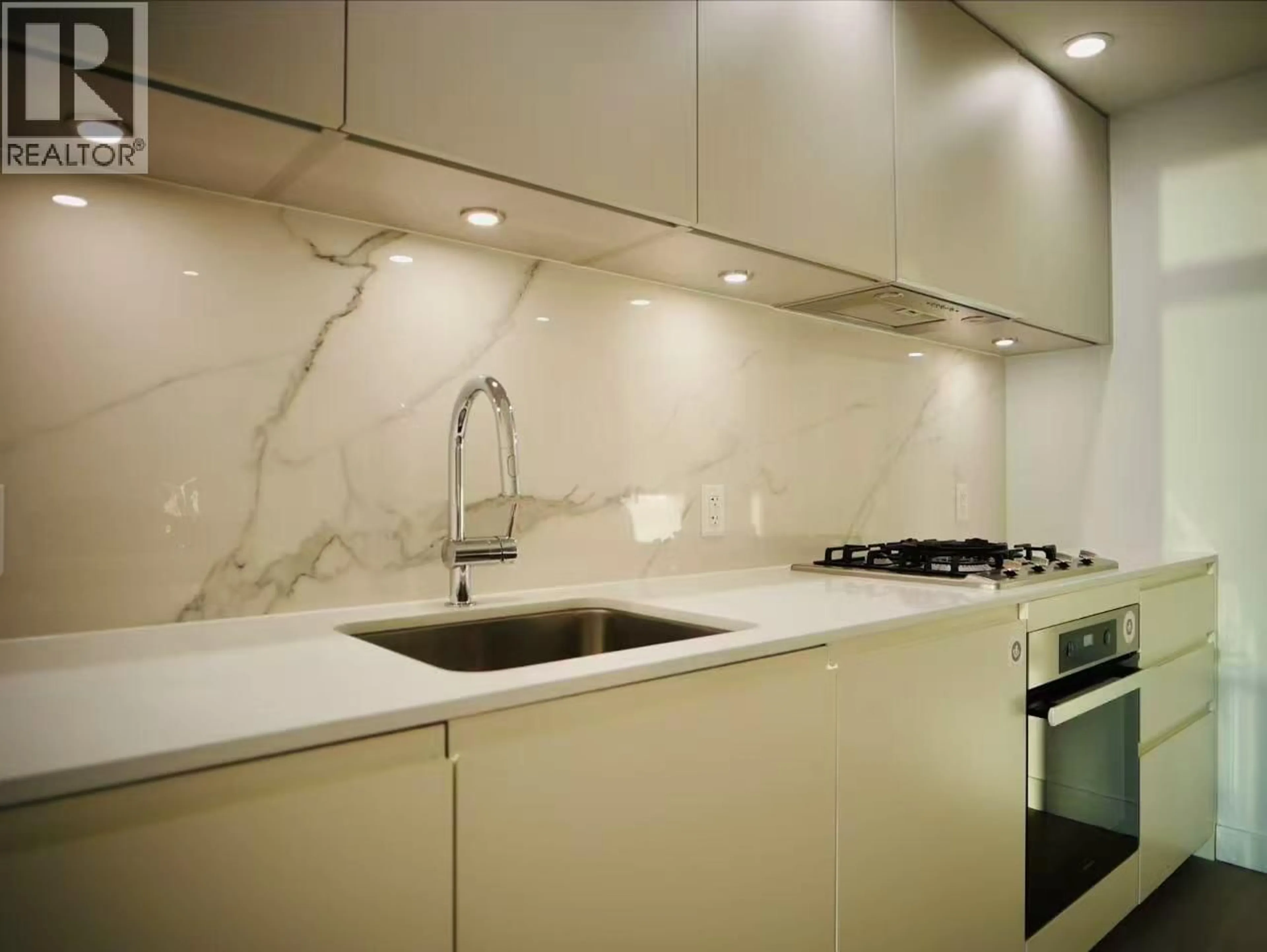 Contemporary kitchen, ceramic/tile floor for 908 - 6537 TELFORD AVENUE, Burnaby British Columbia V5H0K9