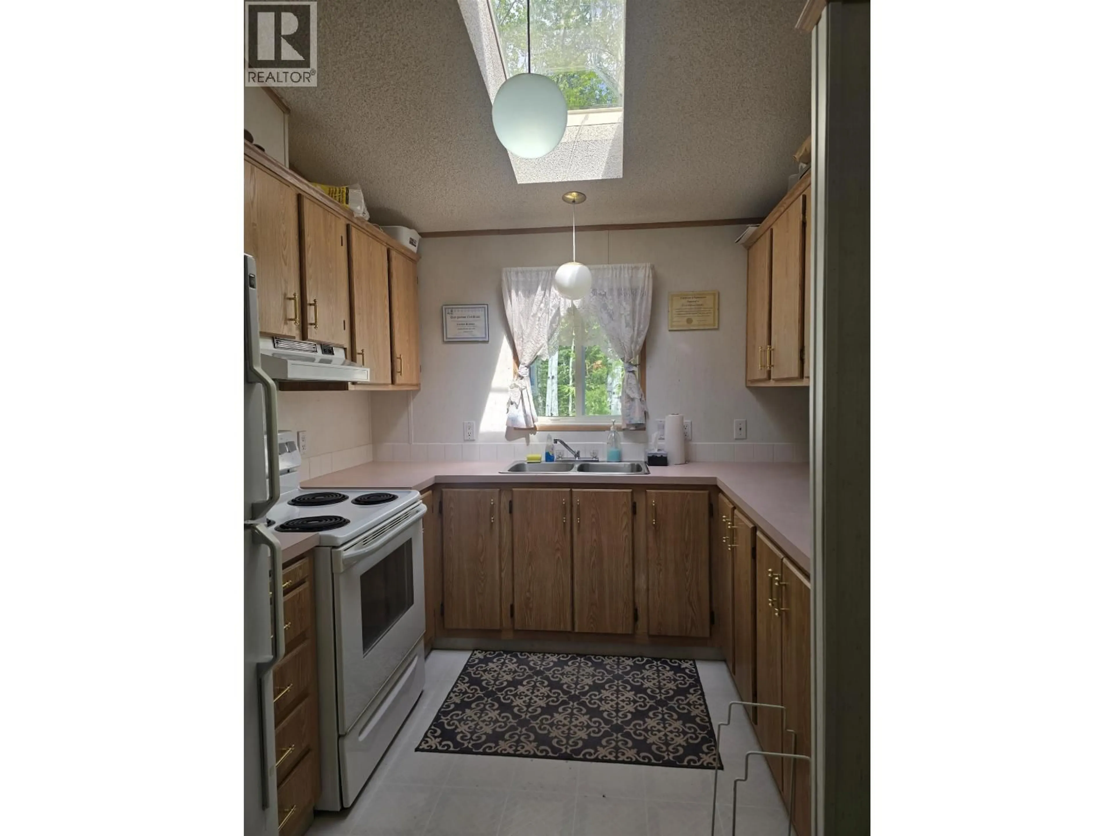 Standard kitchen, unknown for 2817 NAZKO ROAD, Quesnel British Columbia V2J7E5