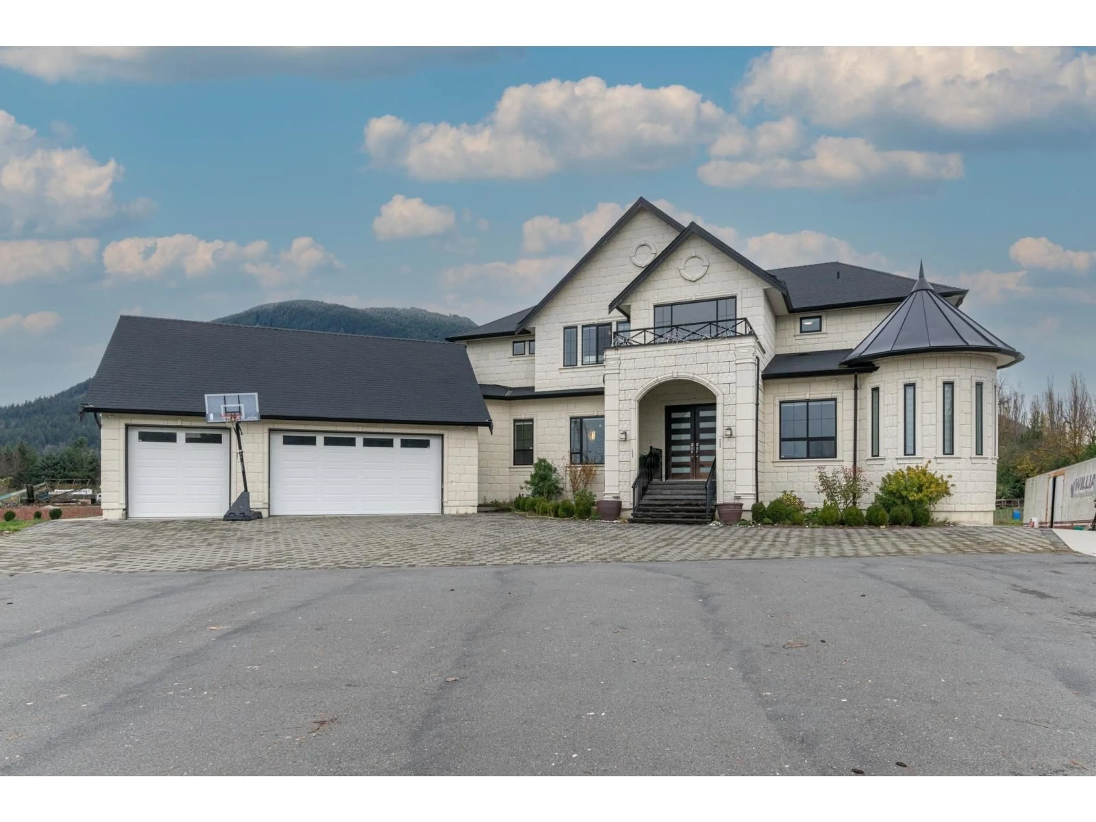 Unknown for 8528 SYLVESTER ROAD, Mission British Columbia V2V7K6