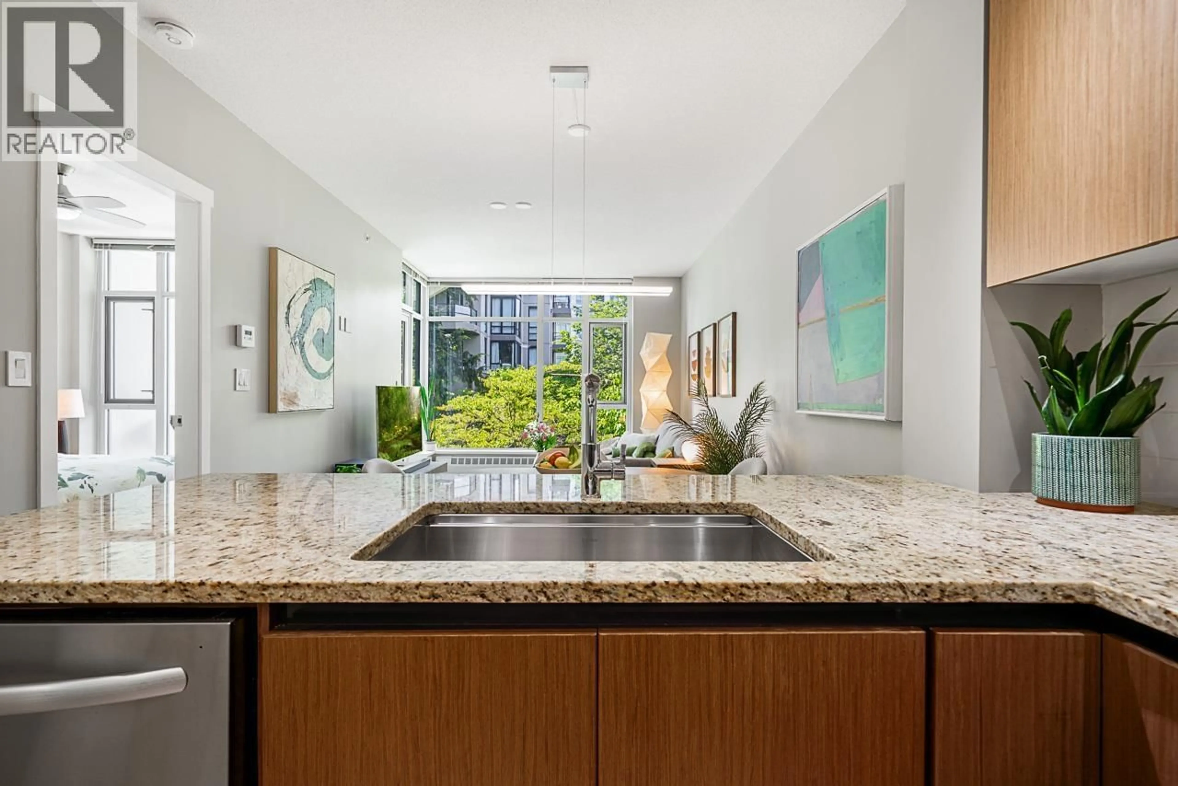 Open concept kitchen, unknown for 202 - 135 2ND STREET, North Vancouver British Columbia V7M0C5