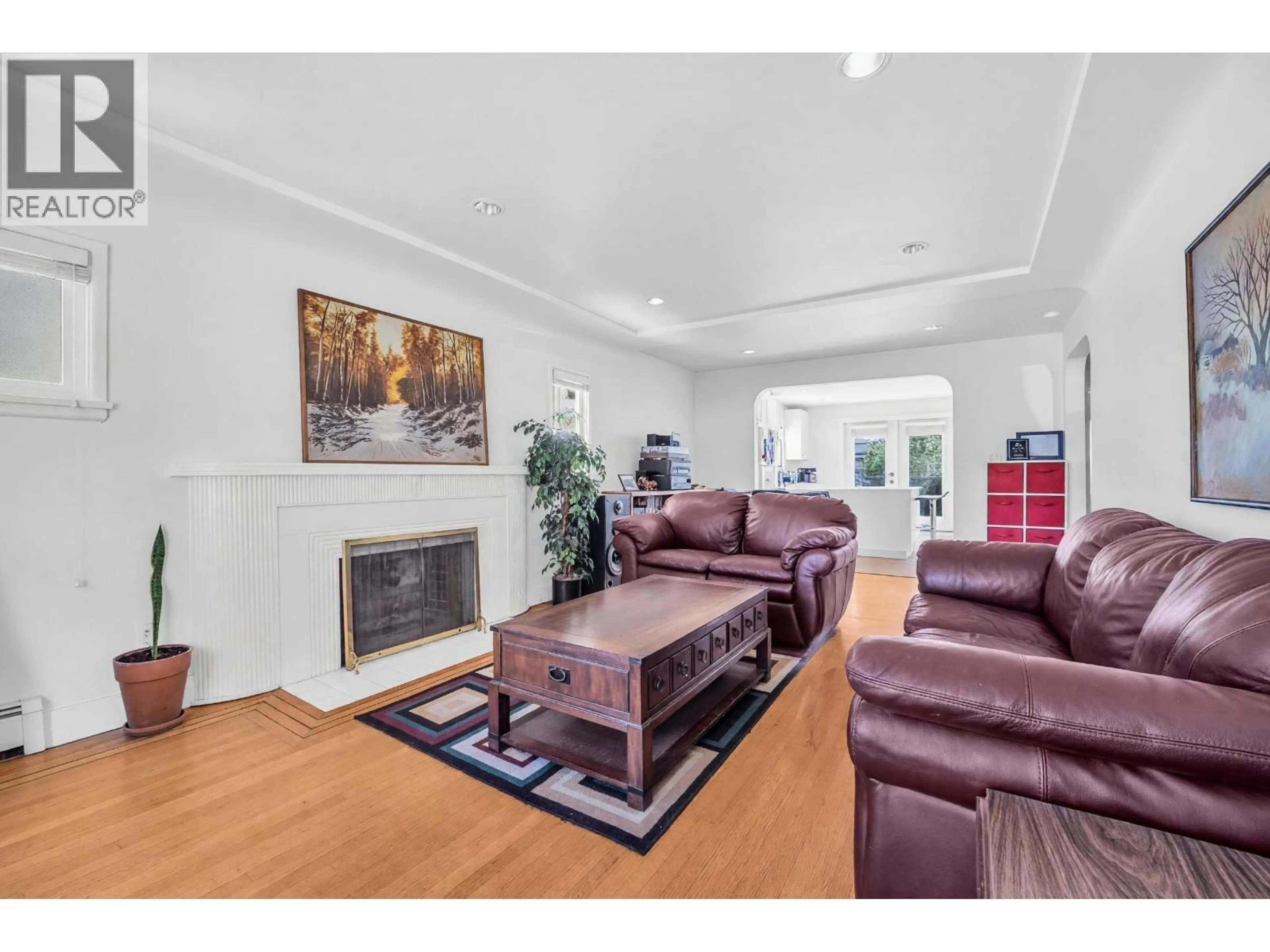 Living room with furniture, unknown for 1036 NOOTKA STREET, Vancouver British Columbia V5K4E7