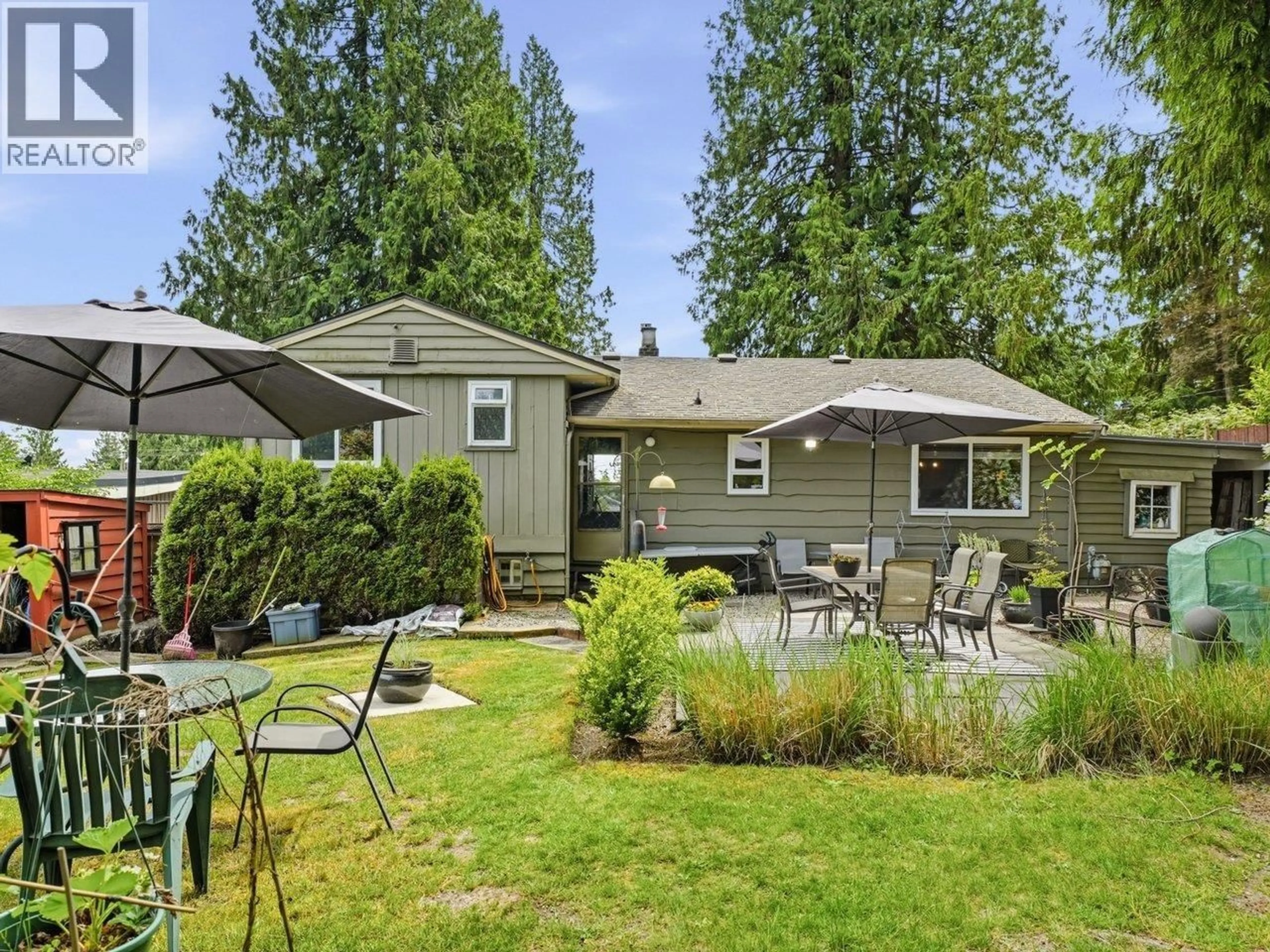 Home with vinyl exterior material, unknown for 1380 COLEMAN STREET, North Vancouver British Columbia V7K1W6