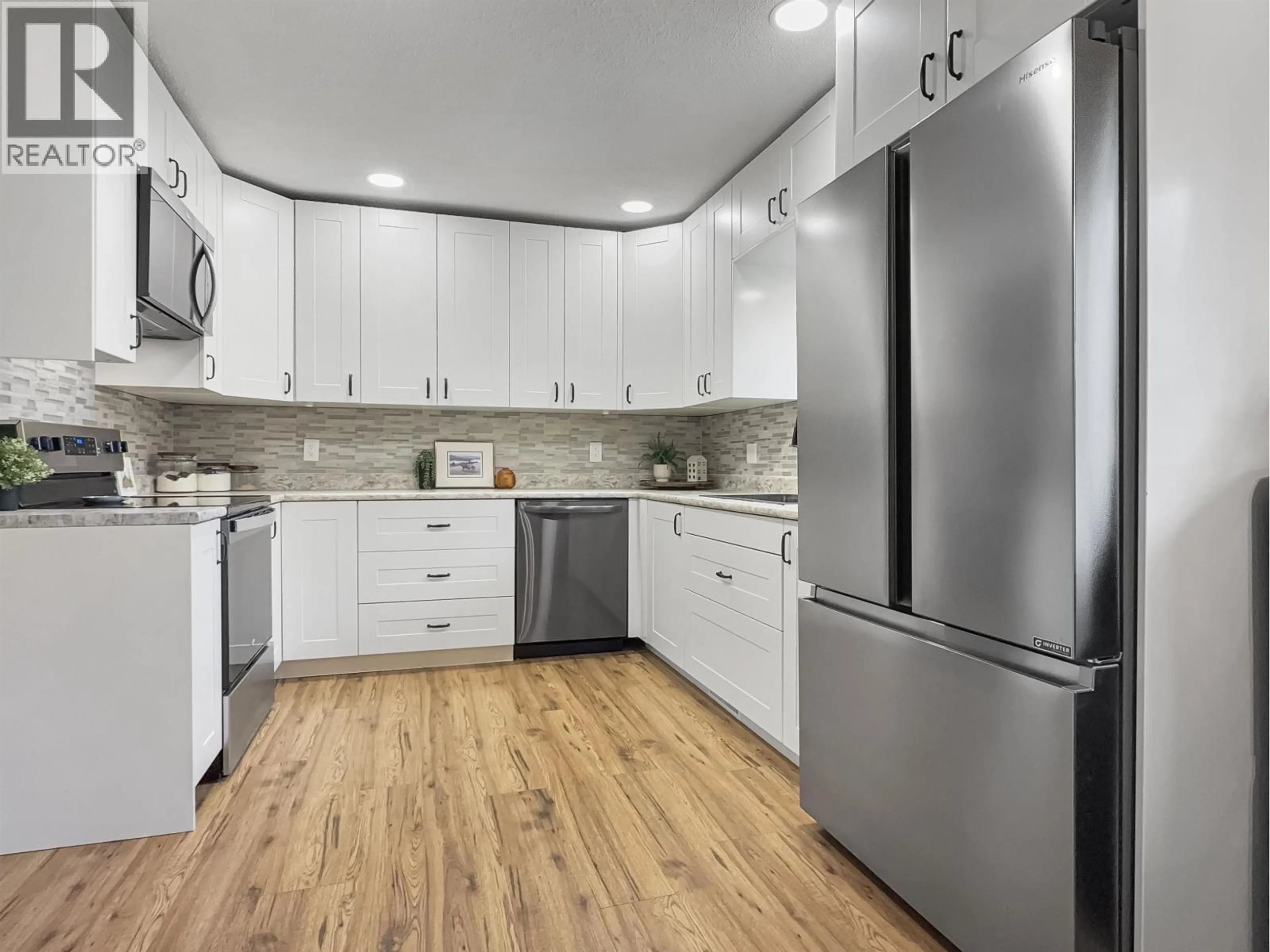 Standard kitchen, unknown for 1341 HODGSON ROAD, Williams Lake British Columbia V2G4X9