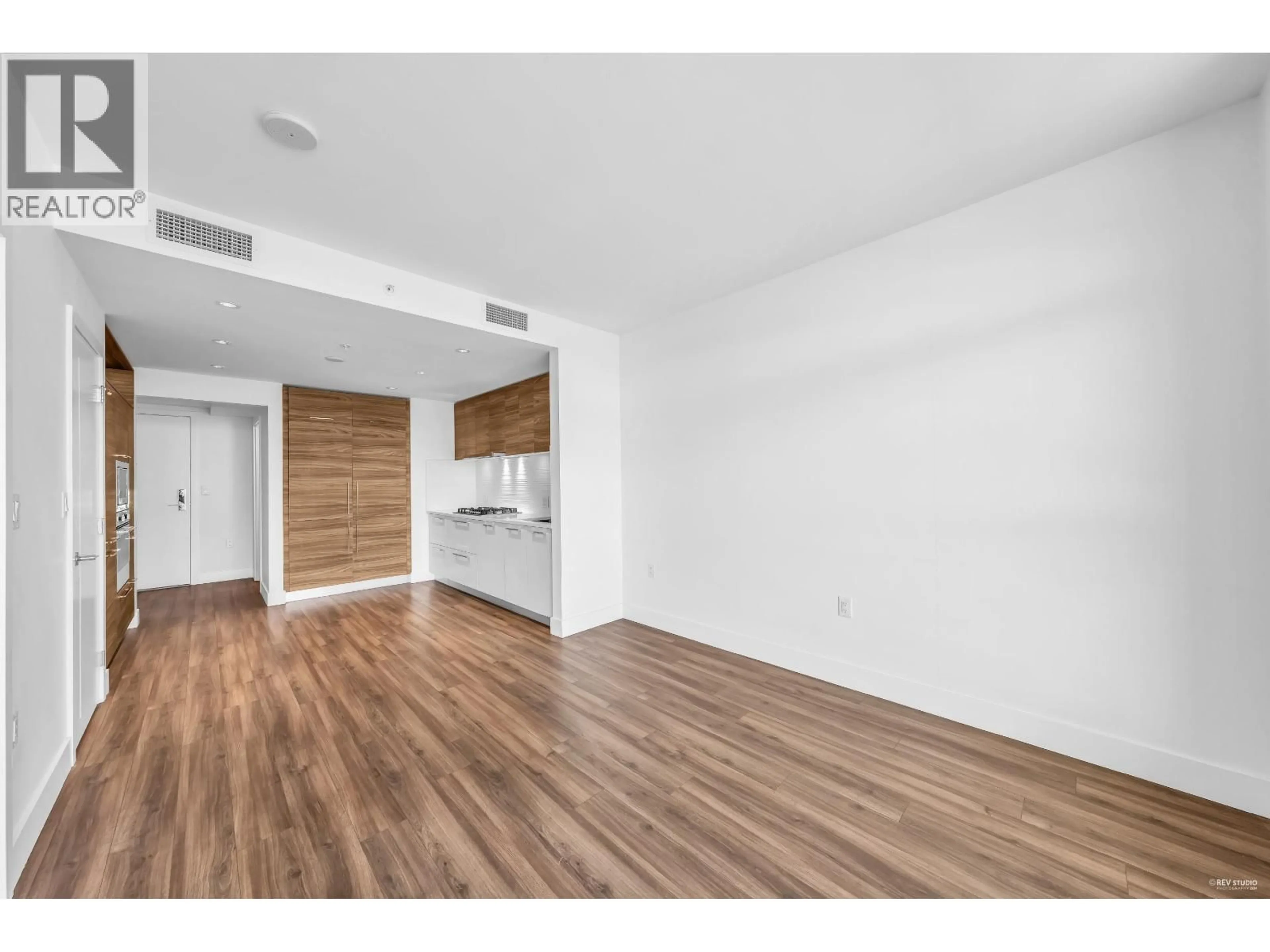 Unknown for 703 - 7303 NOBLE LANE, Burnaby British Columbia V3N0H2