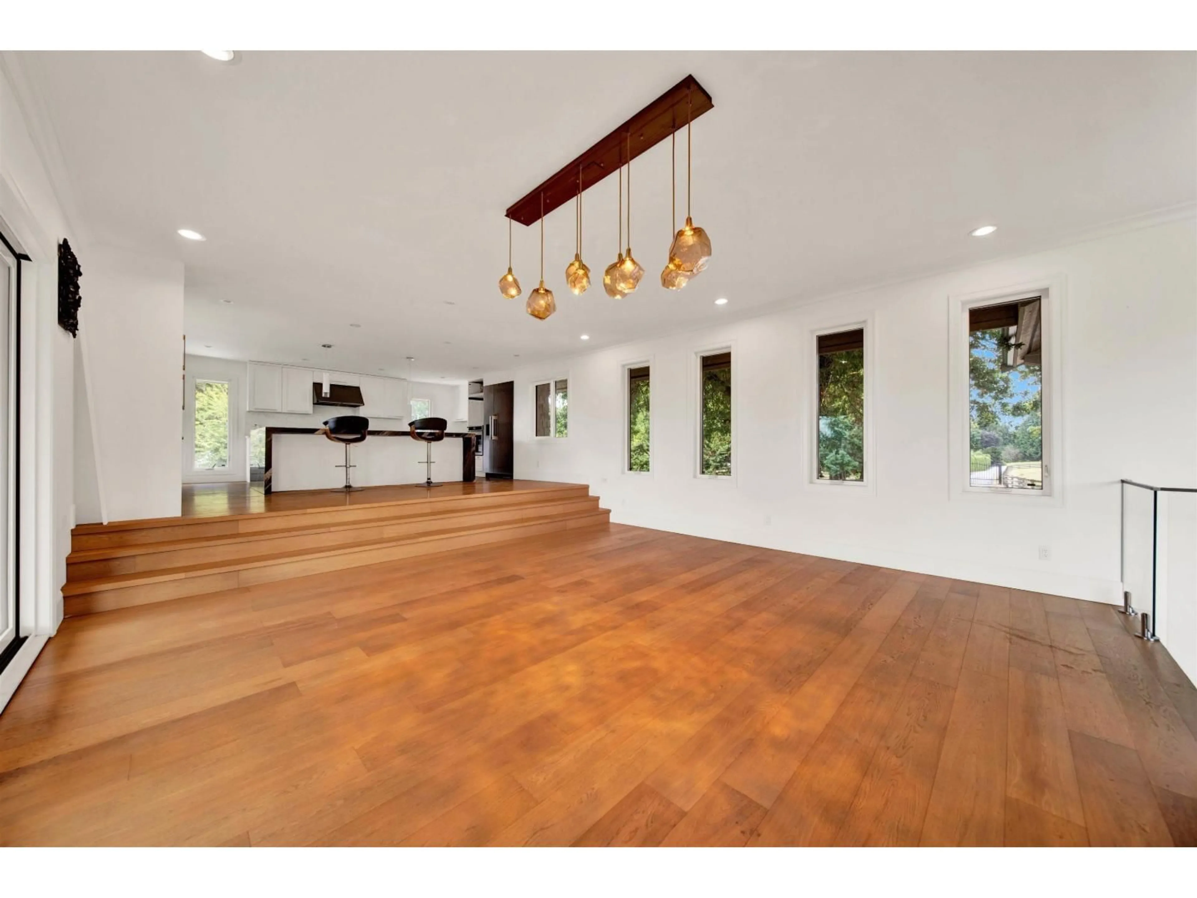 Open concept kitchen, wood/laminate floor for 29399 MARSH MCCORMICK ROAD, Abbotsford British Columbia V4X2B4
