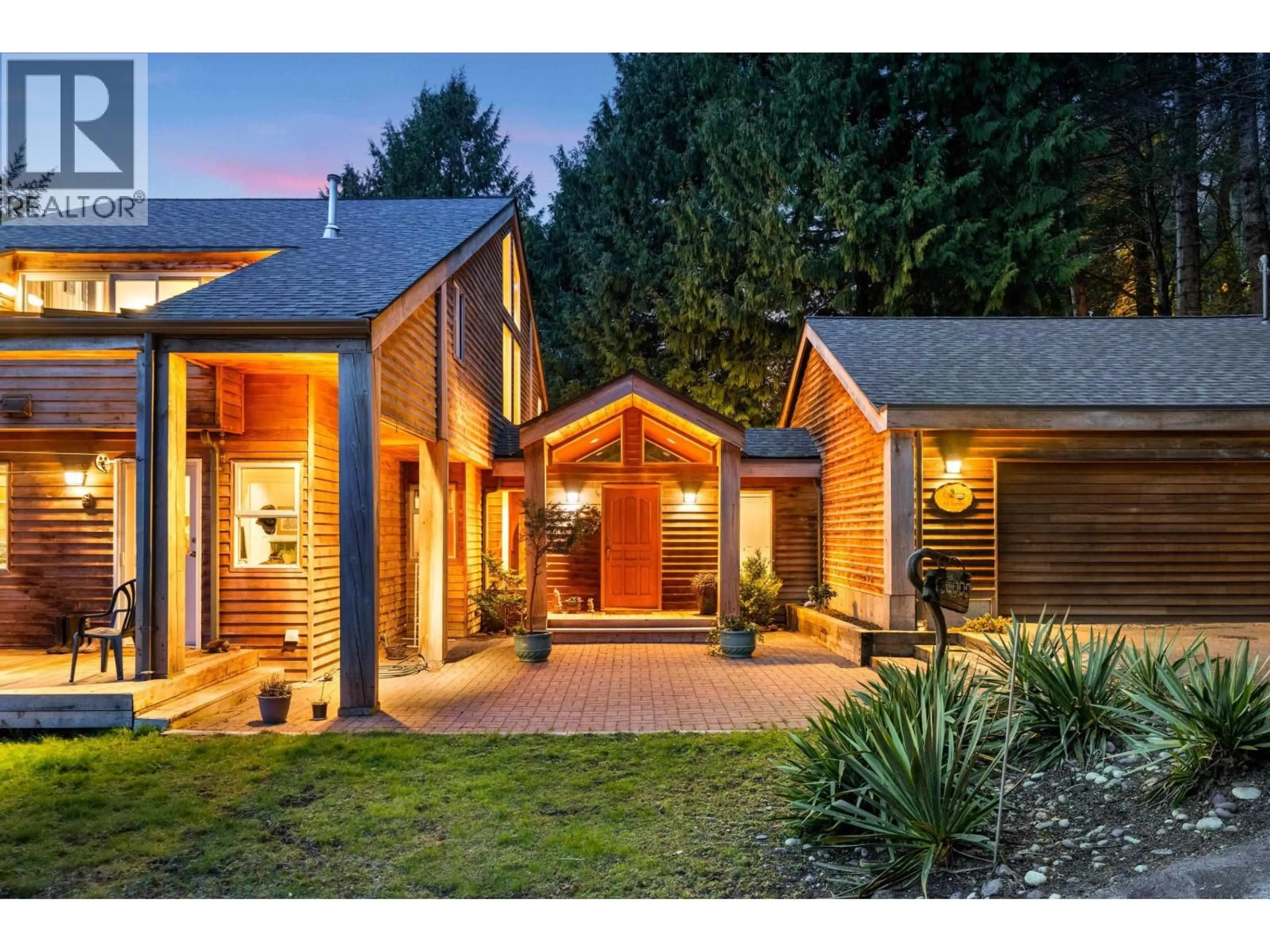 Home with brick exterior material, unknown for 598 TSAWWASSEN BEACH ROAD, Delta British Columbia V4M4C7
