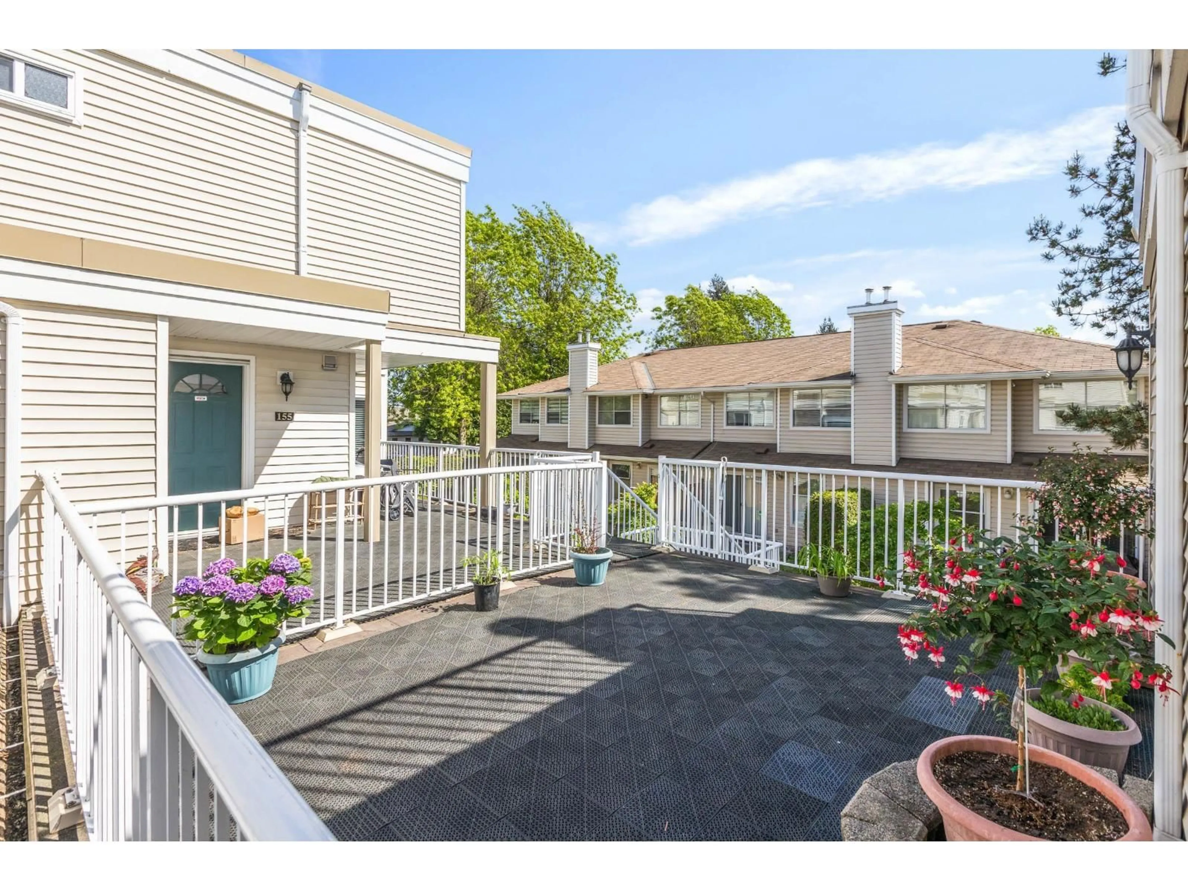 Patio, unknown for 158 - 10077 156 STREET, Surrey British Columbia V3R4L6