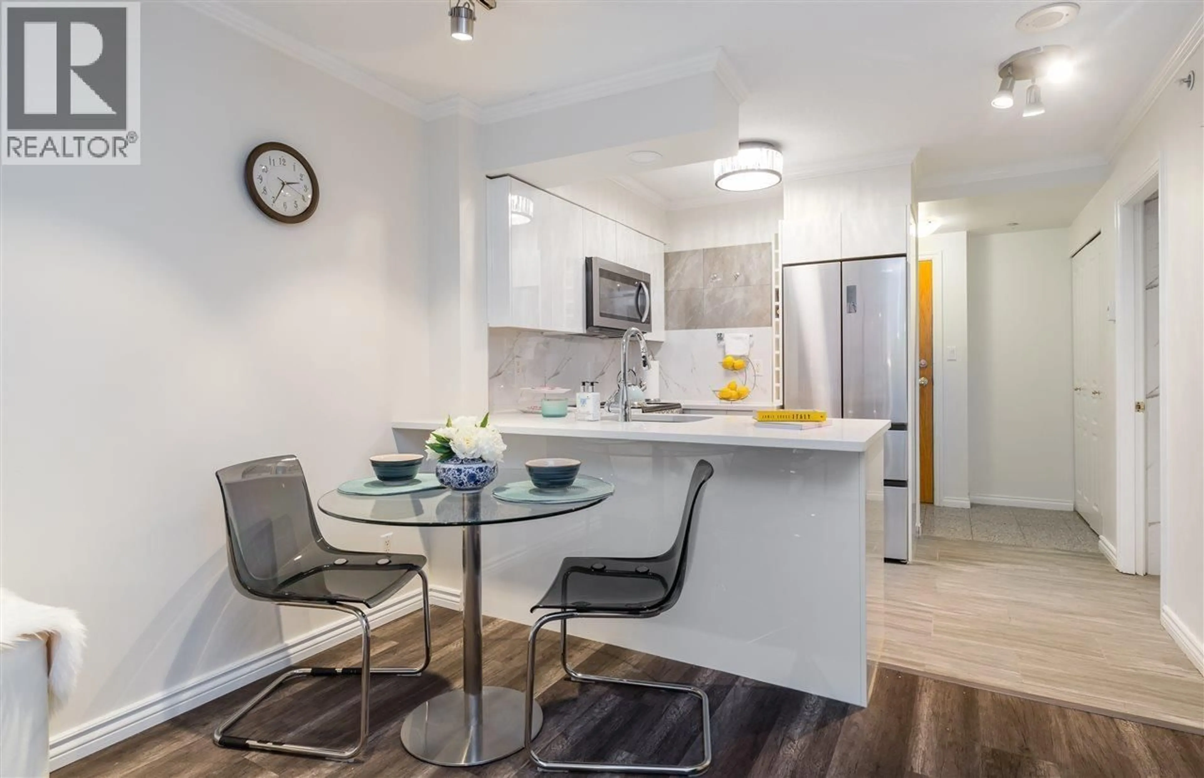 Unknown for 301 - 1189 HOWE STREET, Vancouver British Columbia V6Z2X4