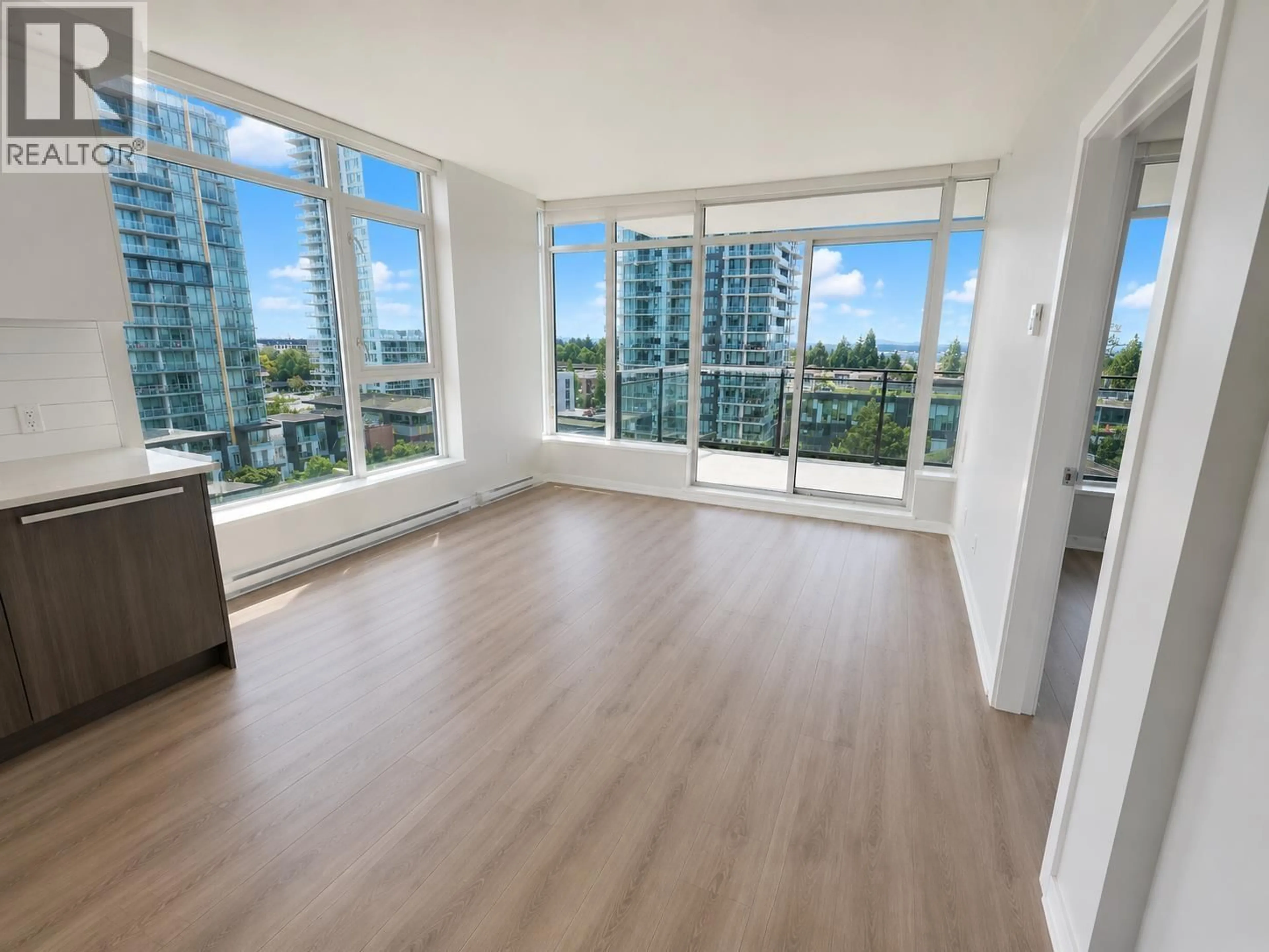 A pic of a room for 908 - 4900 LENNOX LANE, Burnaby British Columbia V5H0G9