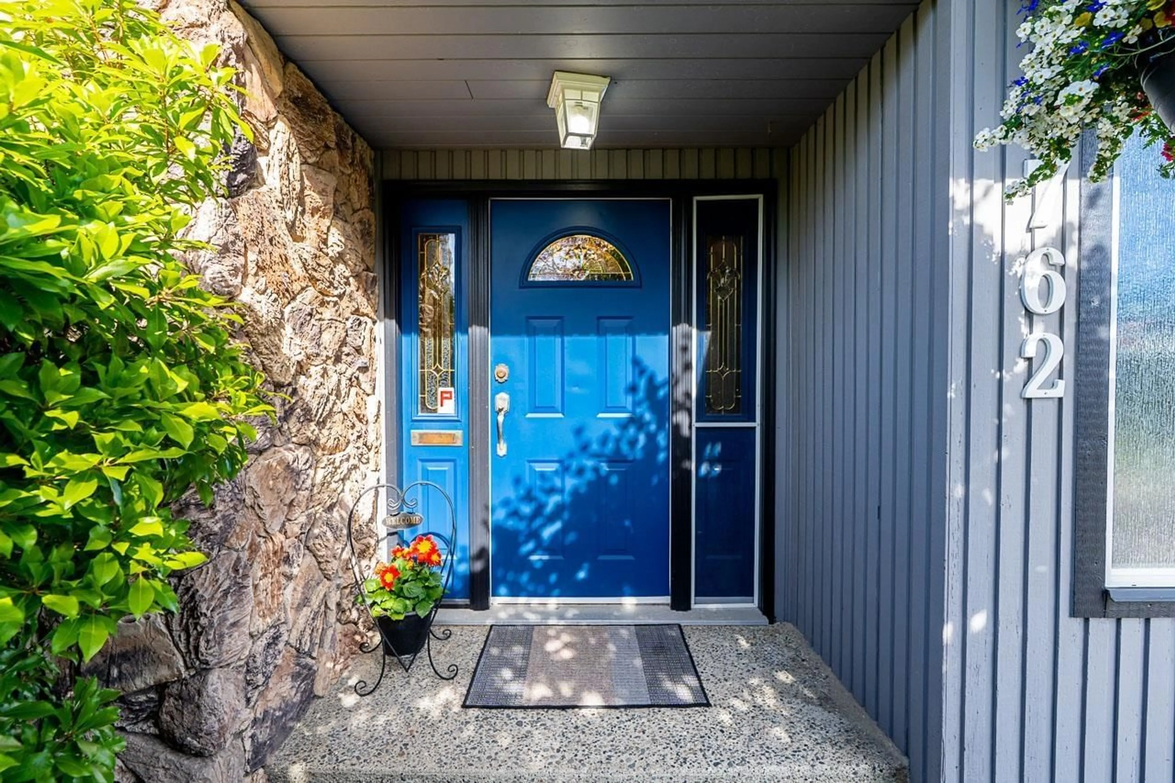 Indoor entryway for 7762 STAMFORD PLACE, Delta British Columbia V4C7T5