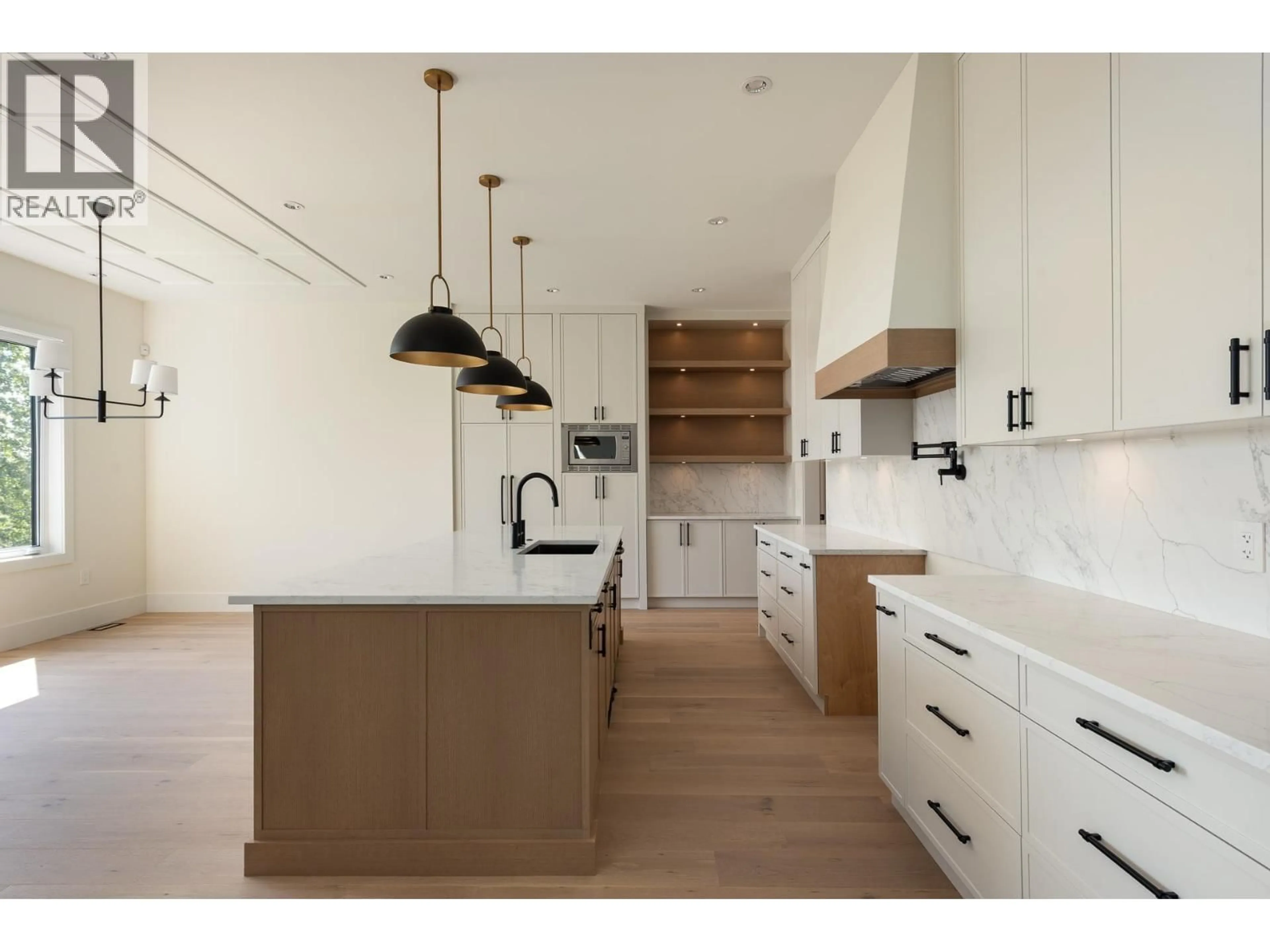 Open concept kitchen, wood/laminate floor for 3502 DANIELSON DRIVE, Coquitlam British Columbia V3E3H2