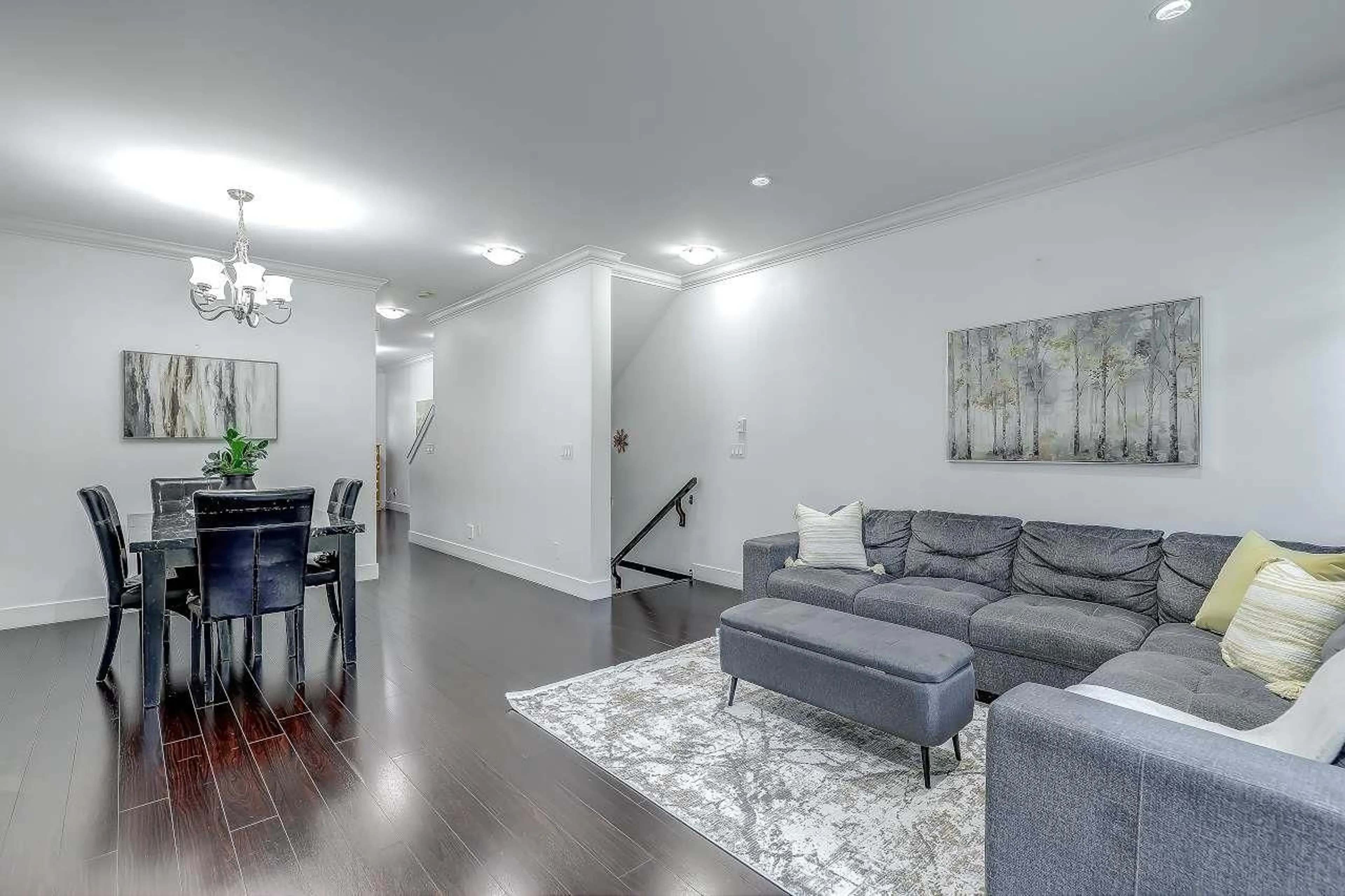 Living room with furniture, unknown for 9 - 6383 140 STREET, Surrey British Columbia V3W0E9