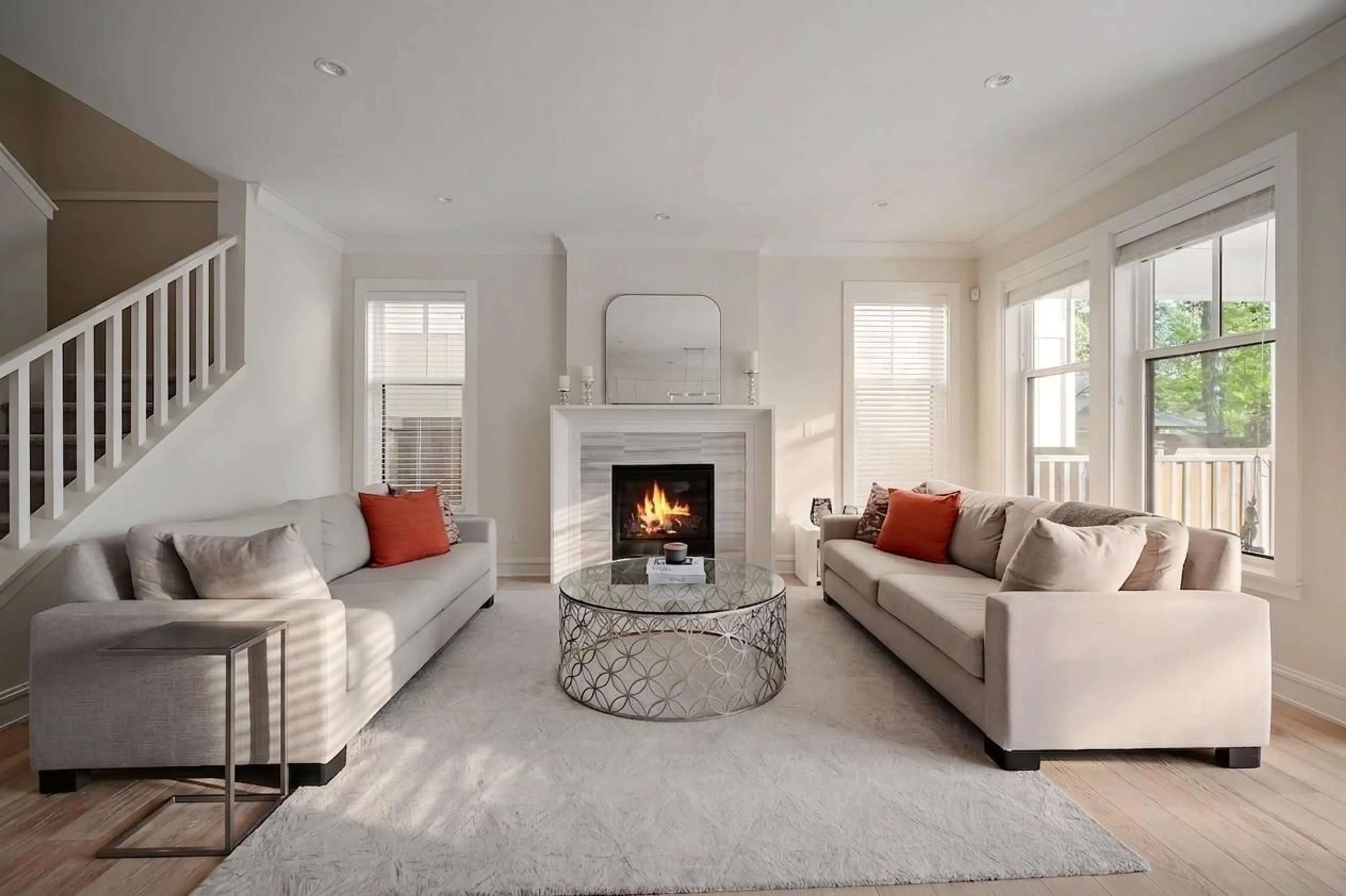Living room with furniture, unknown for 1516 129A STREET, Surrey British Columbia V4A4C2