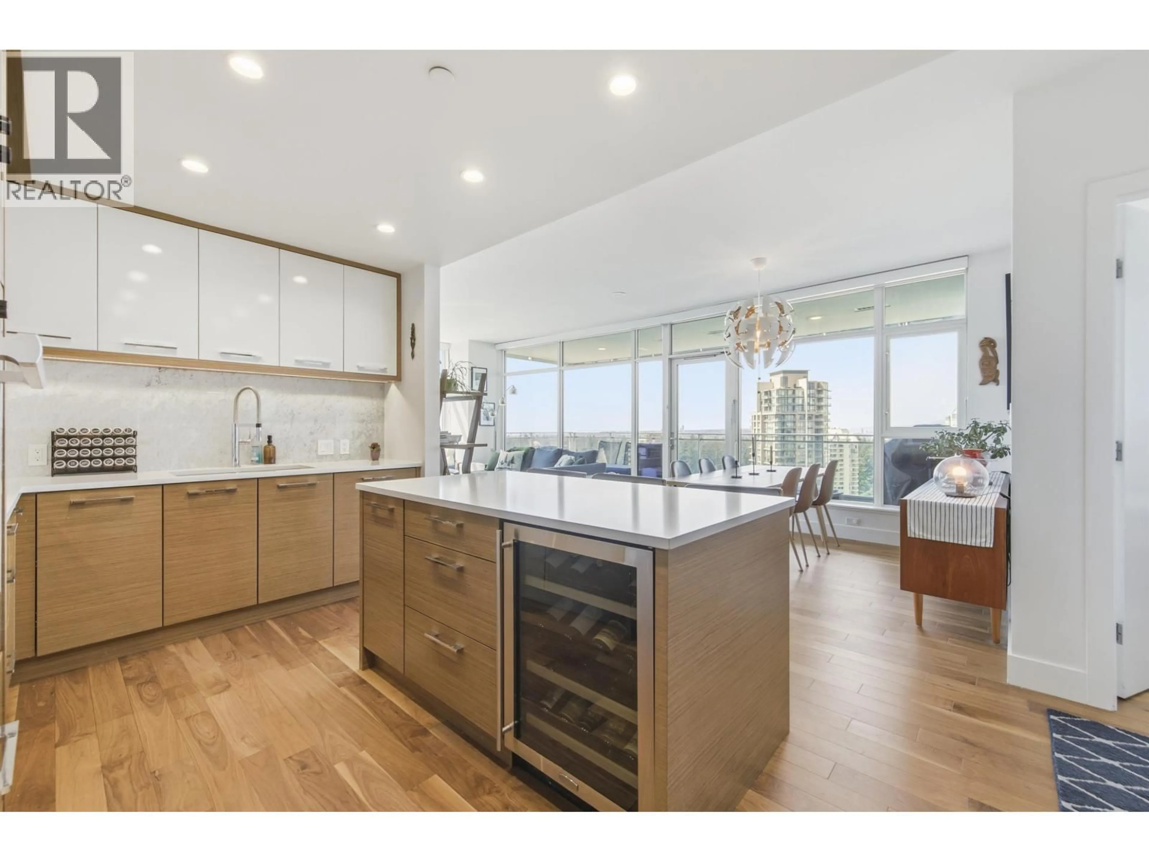 Open concept kitchen, unknown for 2306 - 4360 BERESFORD STREET, Burnaby British Columbia V5H0G2