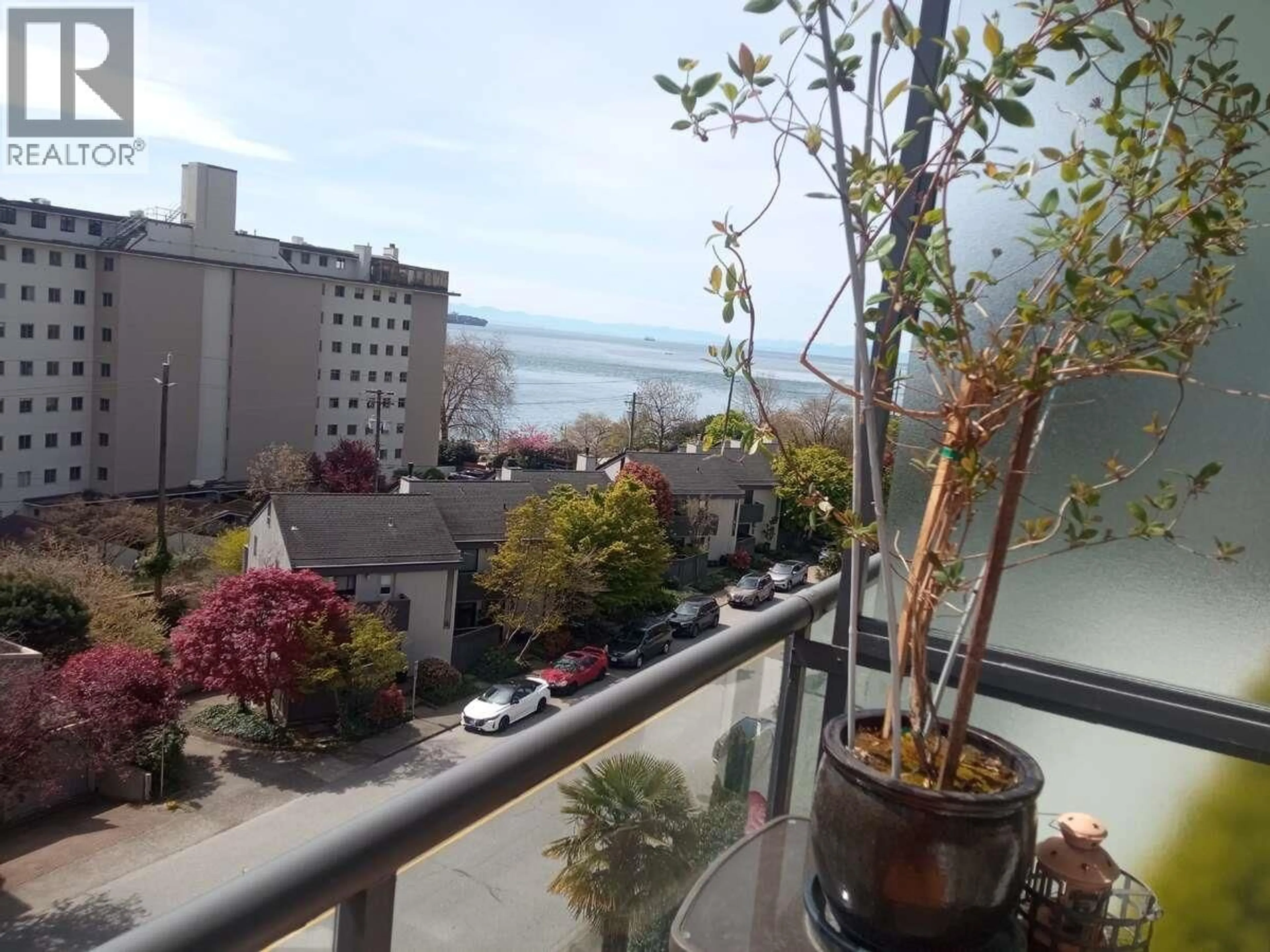 Balcony in the apartment, city buildings view from balcony for 404 - 1845 BELLEVUE AVENUE, West Vancouver British Columbia V7V1B2