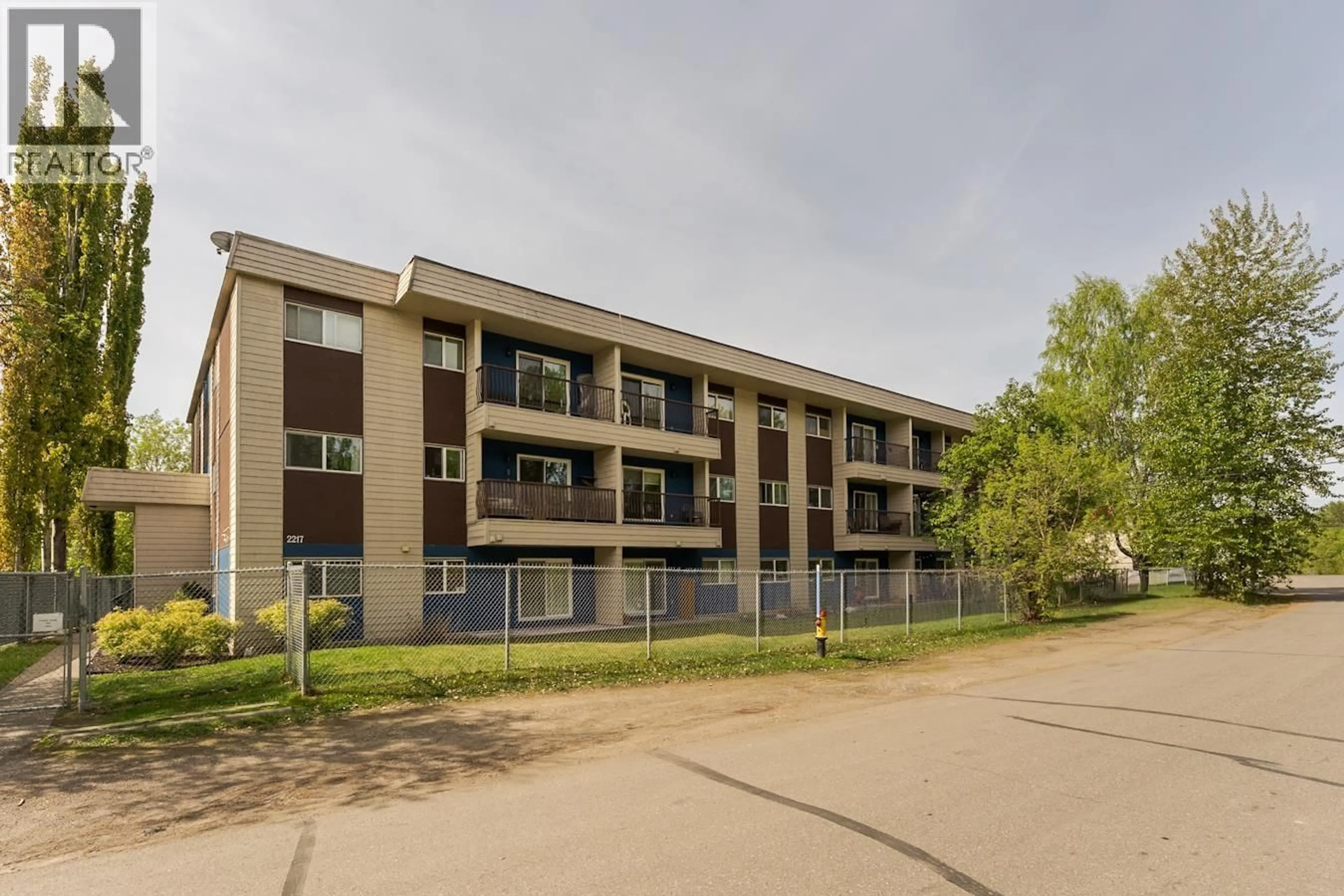 Unknown for 310 - 2217 REGENTS CRESCENT, Prince George British Columbia V2L1E9