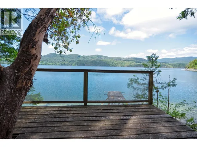 6761 SANDY HOOK TRAIL, Sechelt 5