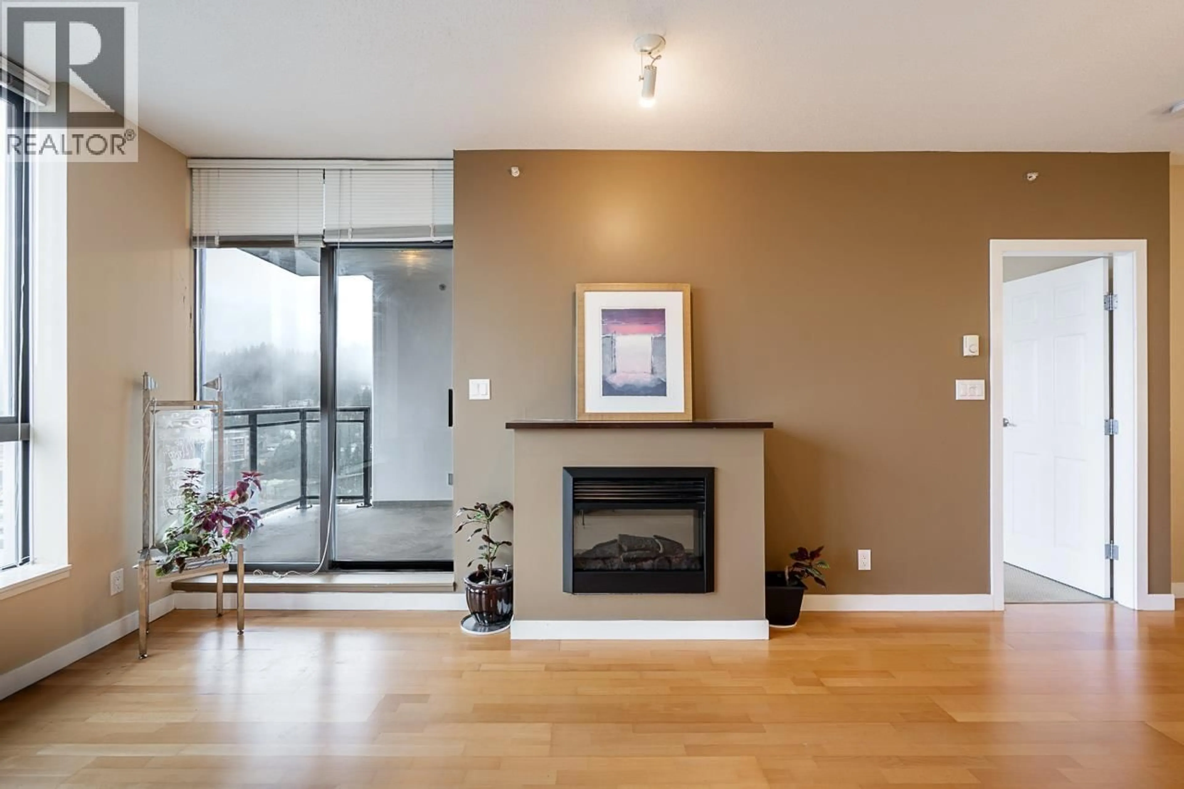 Unknown for 1701 - 400 CAPILANO ROAD, Port Moody British Columbia V3H0E1