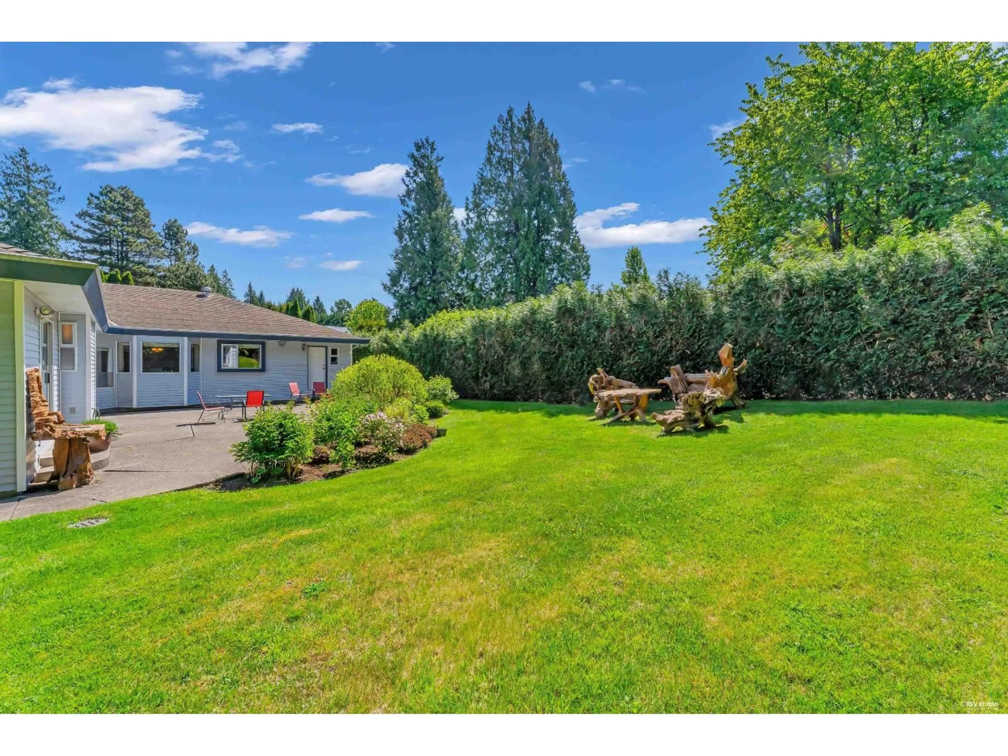 A pic from outside/outdoor area/front of a property/back of a property/a pic from drone, unknown for 3039 163 STREET, Surrey British Columbia V3Z0E3