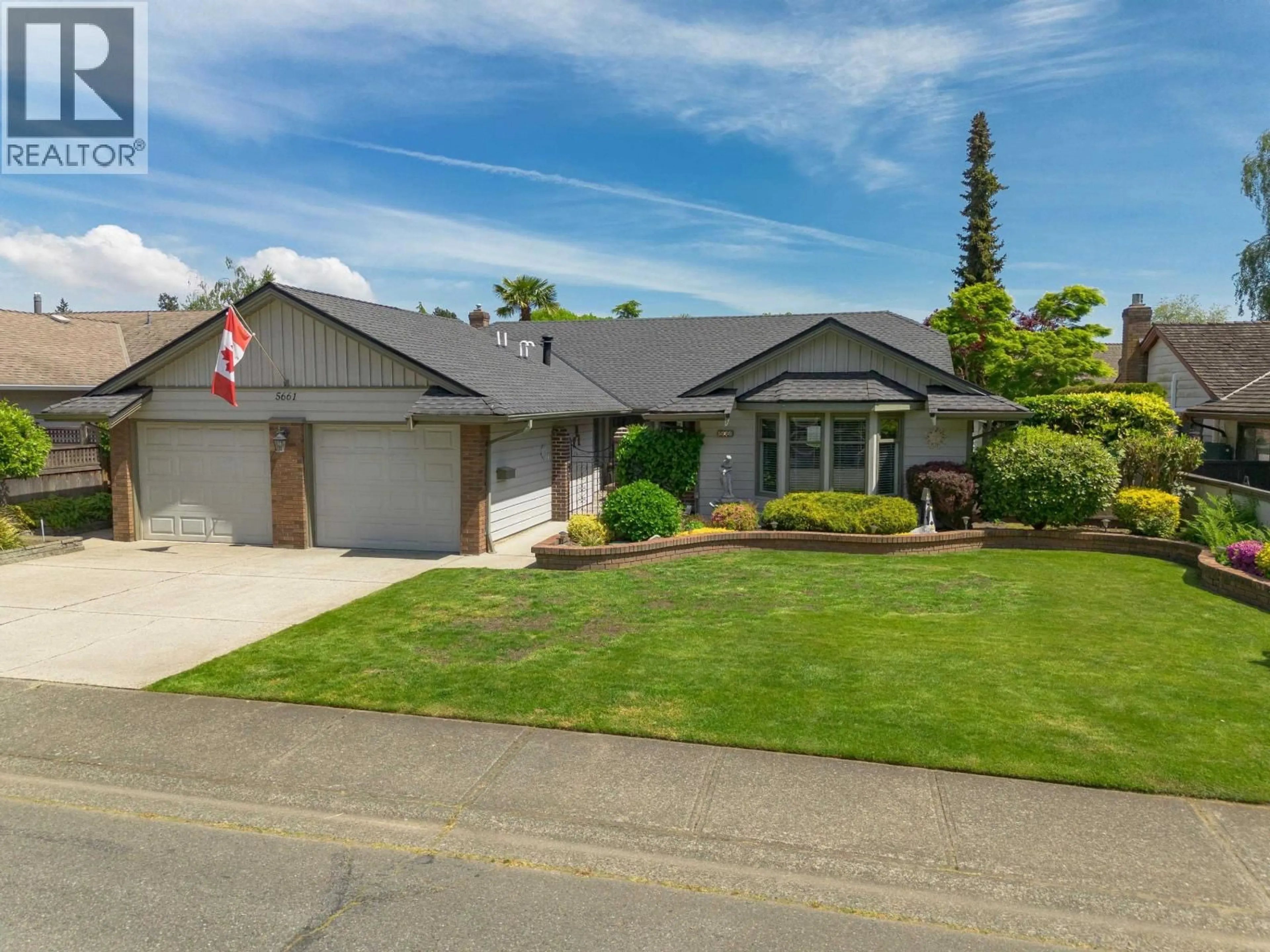 A pic from outside/outdoor area/front of a property/back of a property/a pic from drone, street for 5661 GOLDENROD CRESCENT, Delta British Columbia V4L2H9