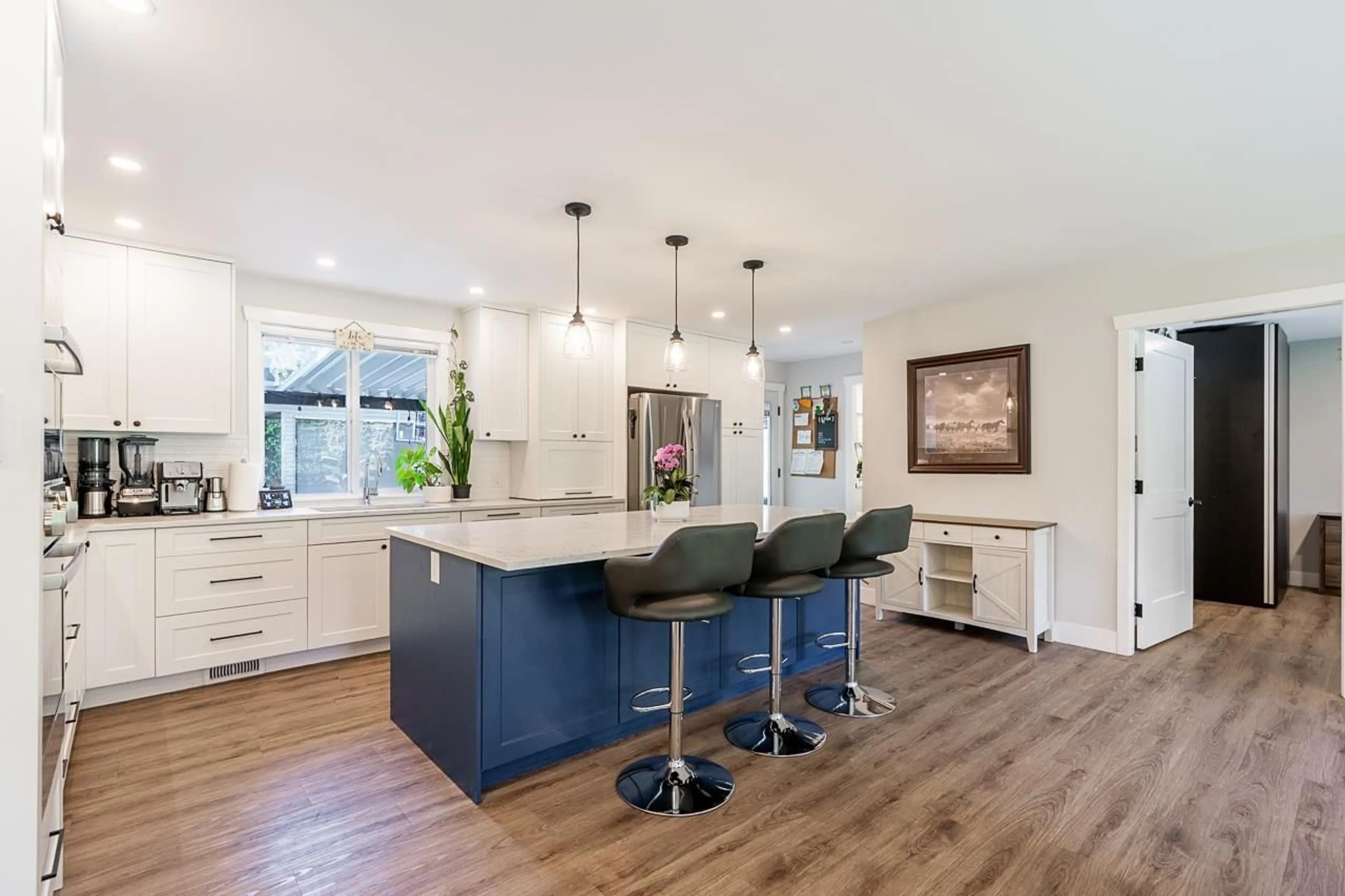 Open concept kitchen, unknown for 11904 36 AVENUE, Langley British Columbia V3A2R4