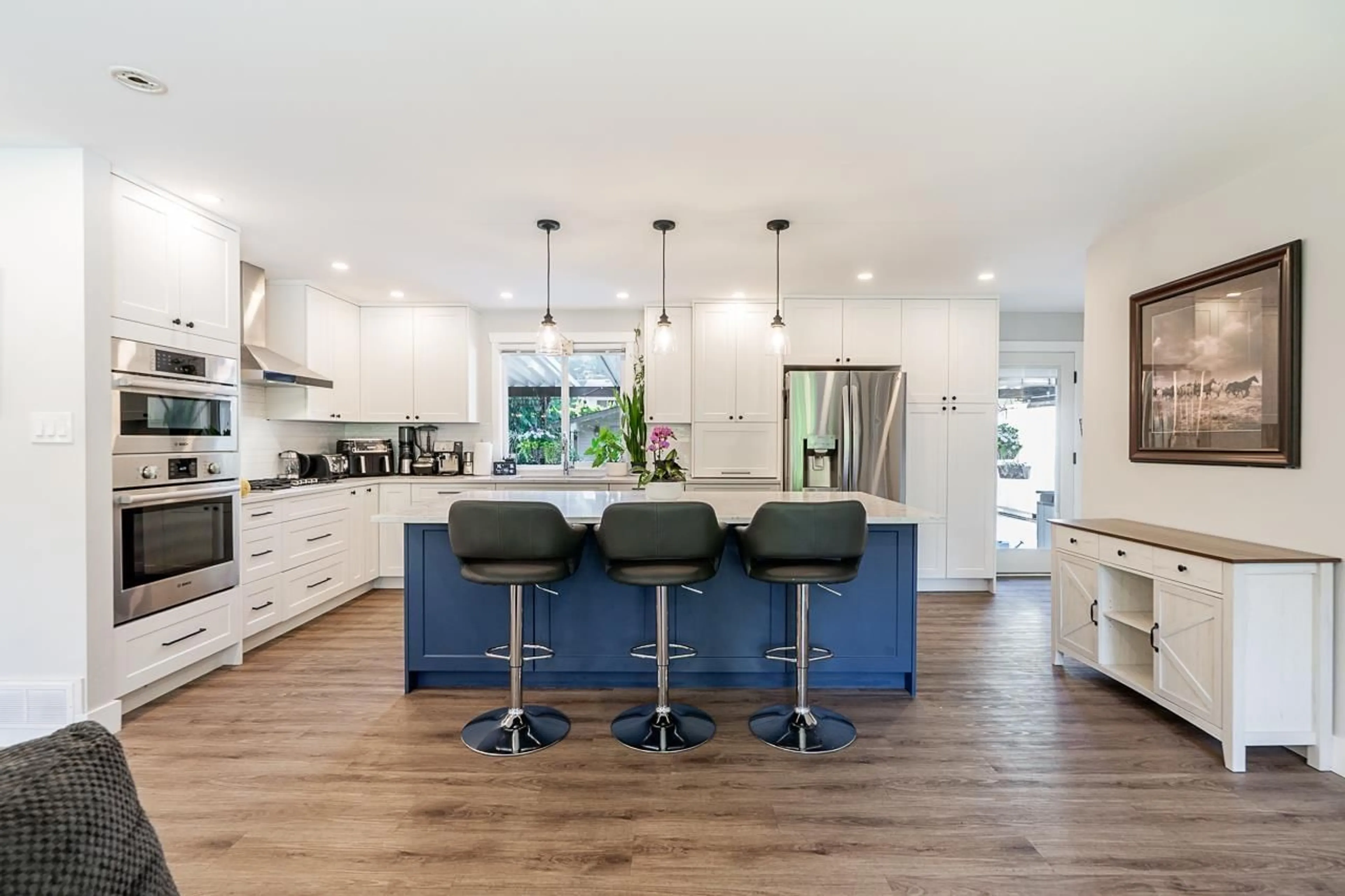 Open concept kitchen, unknown for 19904 36 AVENUE, Langley British Columbia V3A2R4