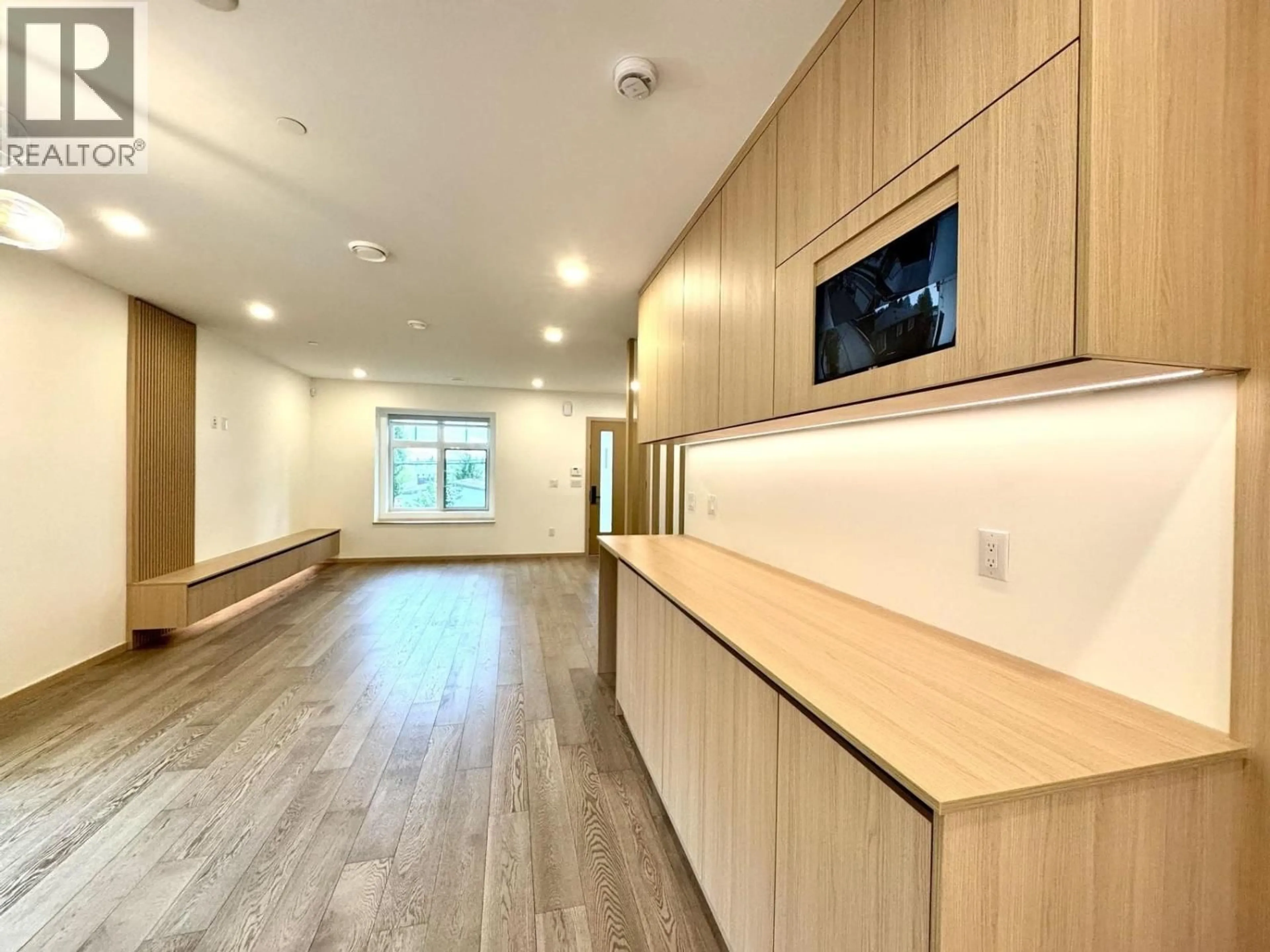 Unknown for 5218 RUPERT STREET, Vancouver British Columbia V5R2J9