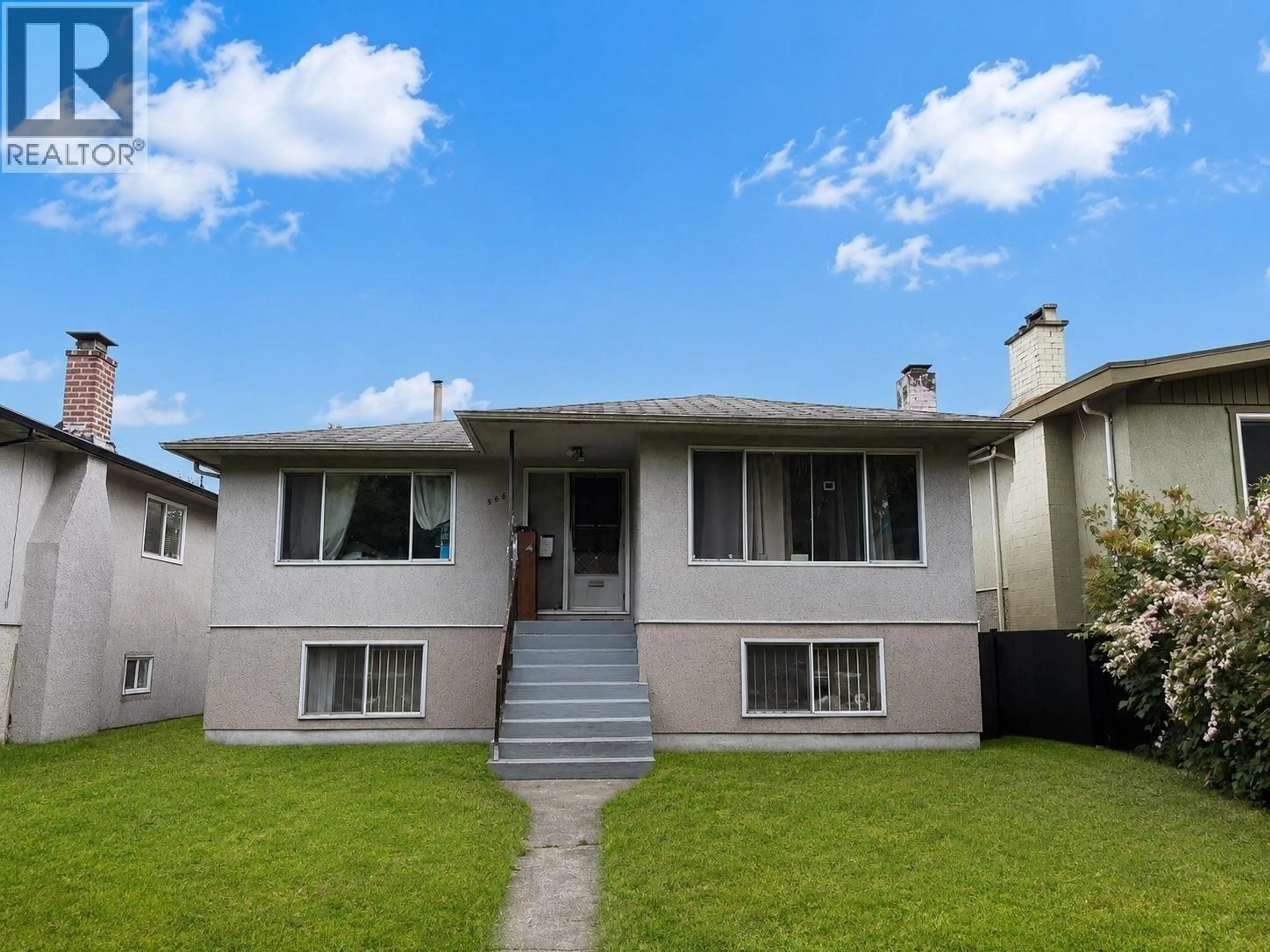 Home with vinyl exterior material, street for 5862 CULLODEN STREET, Vancouver British Columbia V5W3S2