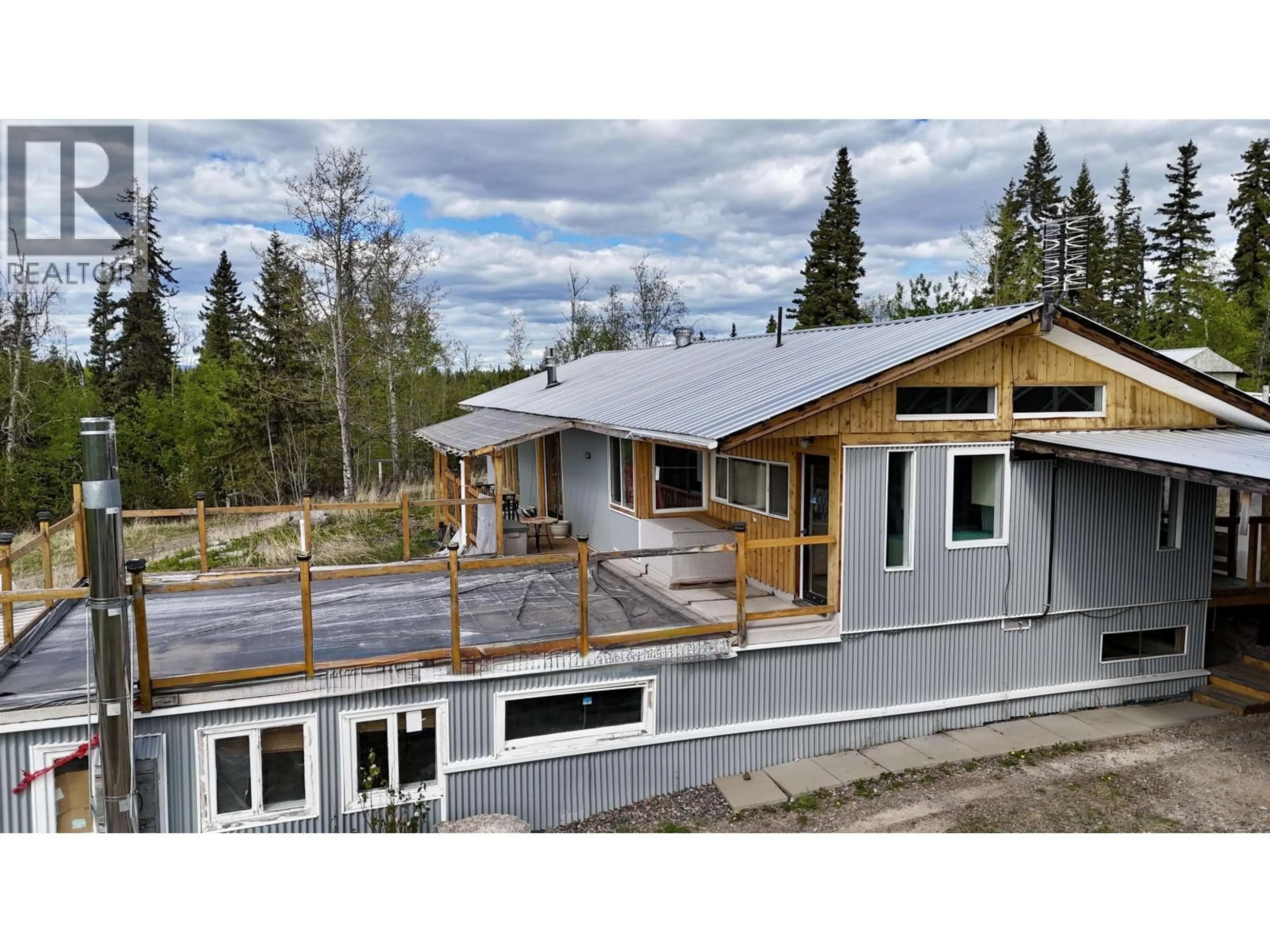 Home with vinyl exterior material, mountain view for 2216 WESTGATE WAY, Fort Fraser British Columbia V0J1N0