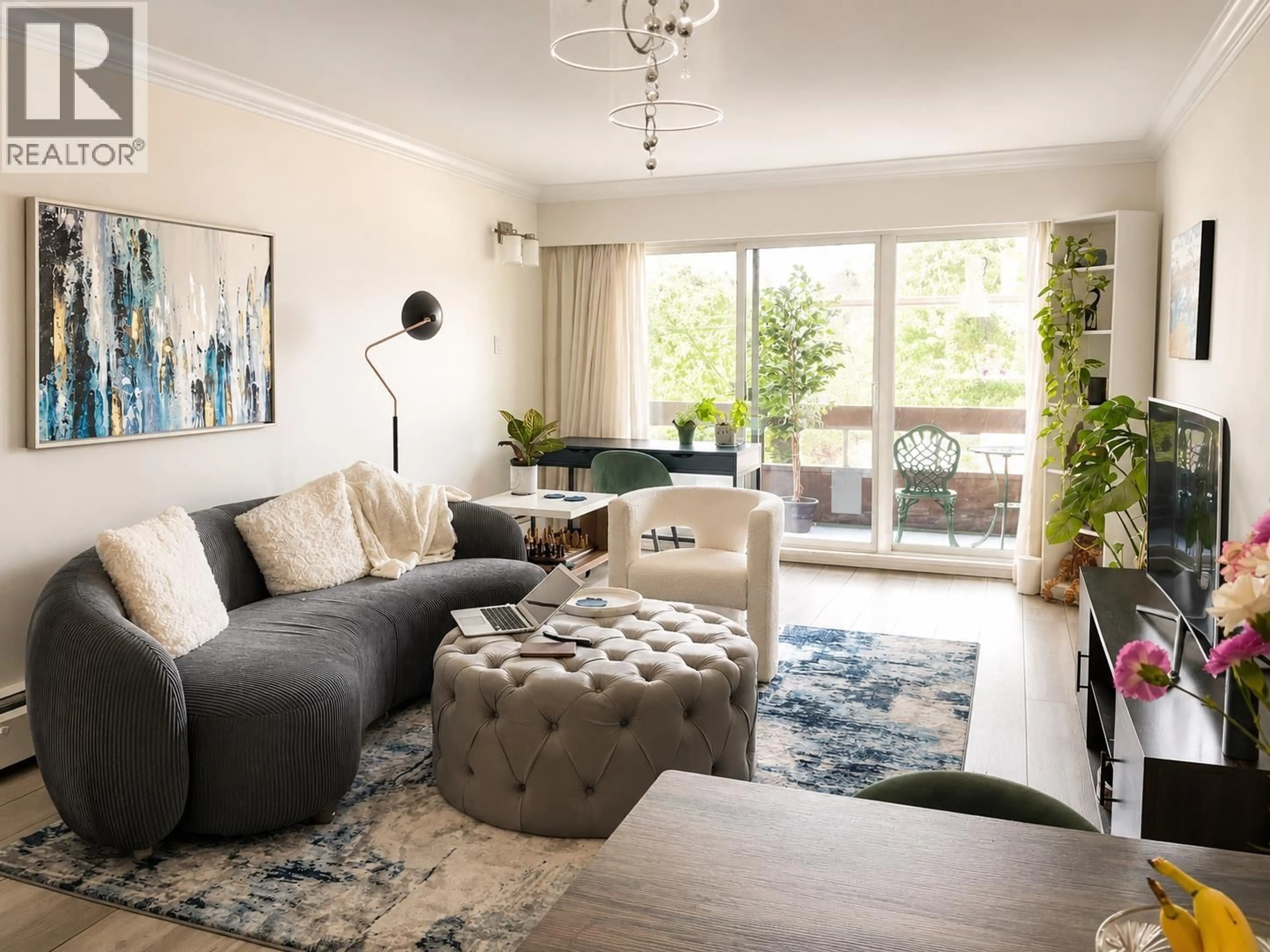 Living room with furniture, unknown for 313 - 2025 2ND AVENUE, Vancouver British Columbia V6J1J6