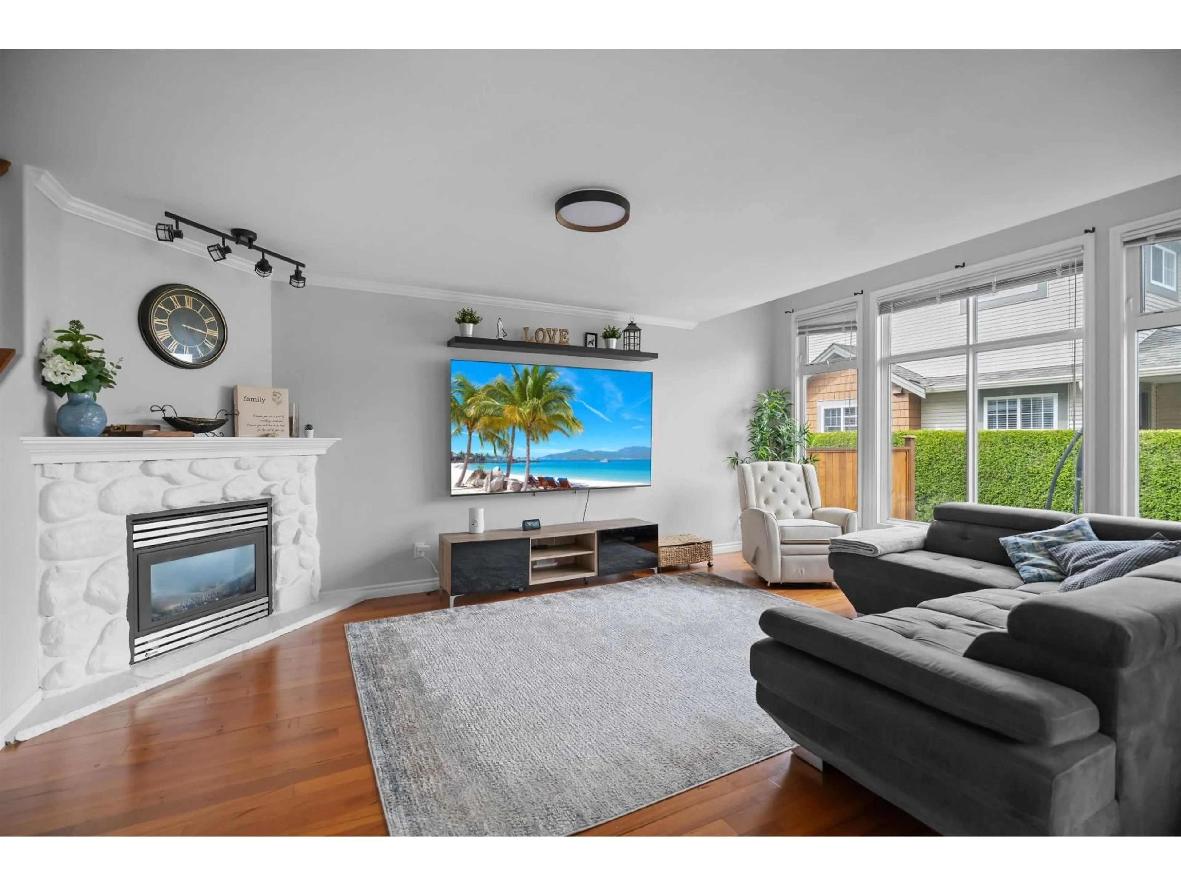 Home theater for 10 - 7475 GARNET DRIVE, Chilliwack British Columbia V2R5W7