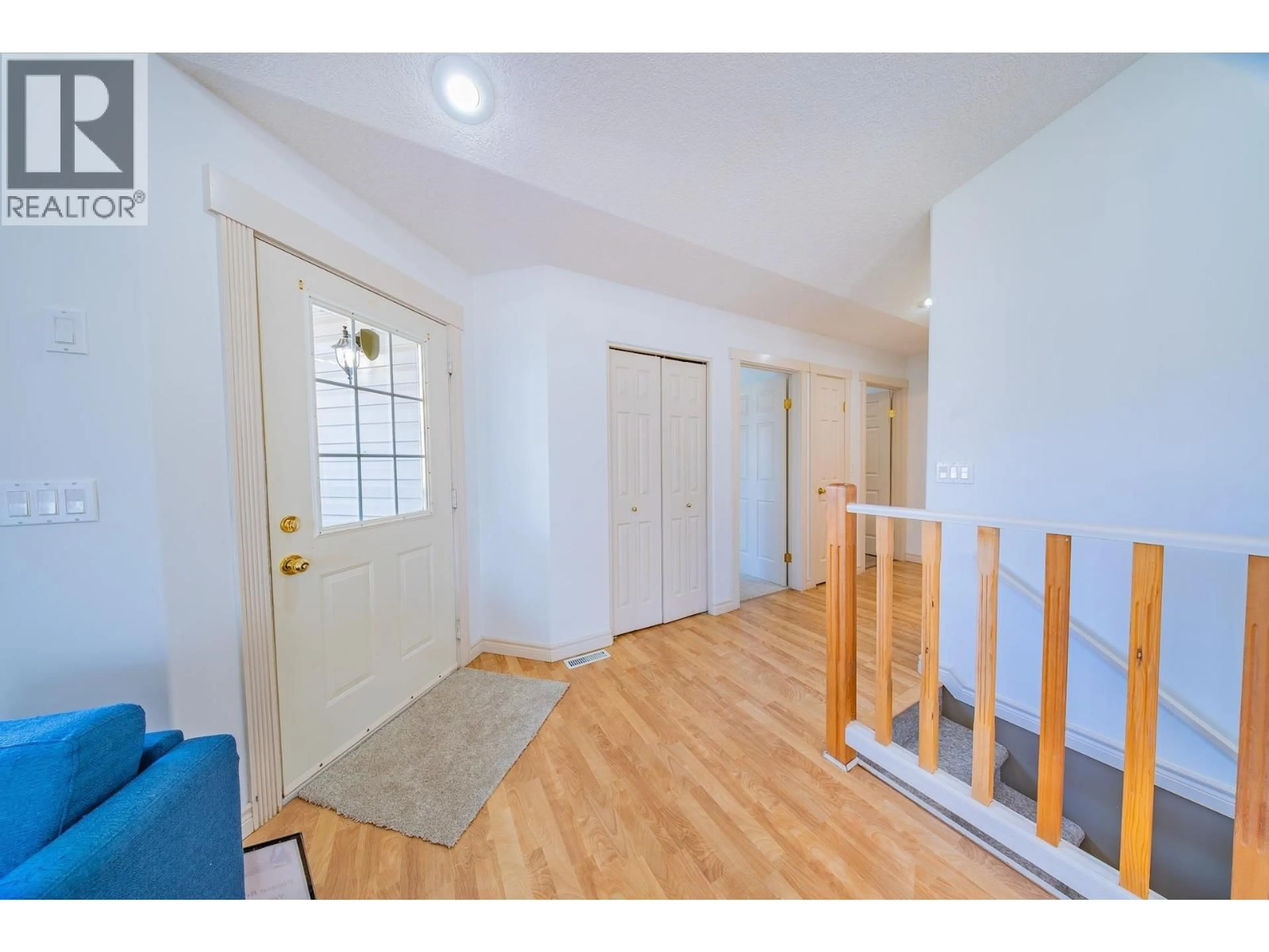 Indoor entryway for A - 10007 111 AVENUE, Fort St. John British Columbia V1J4S6