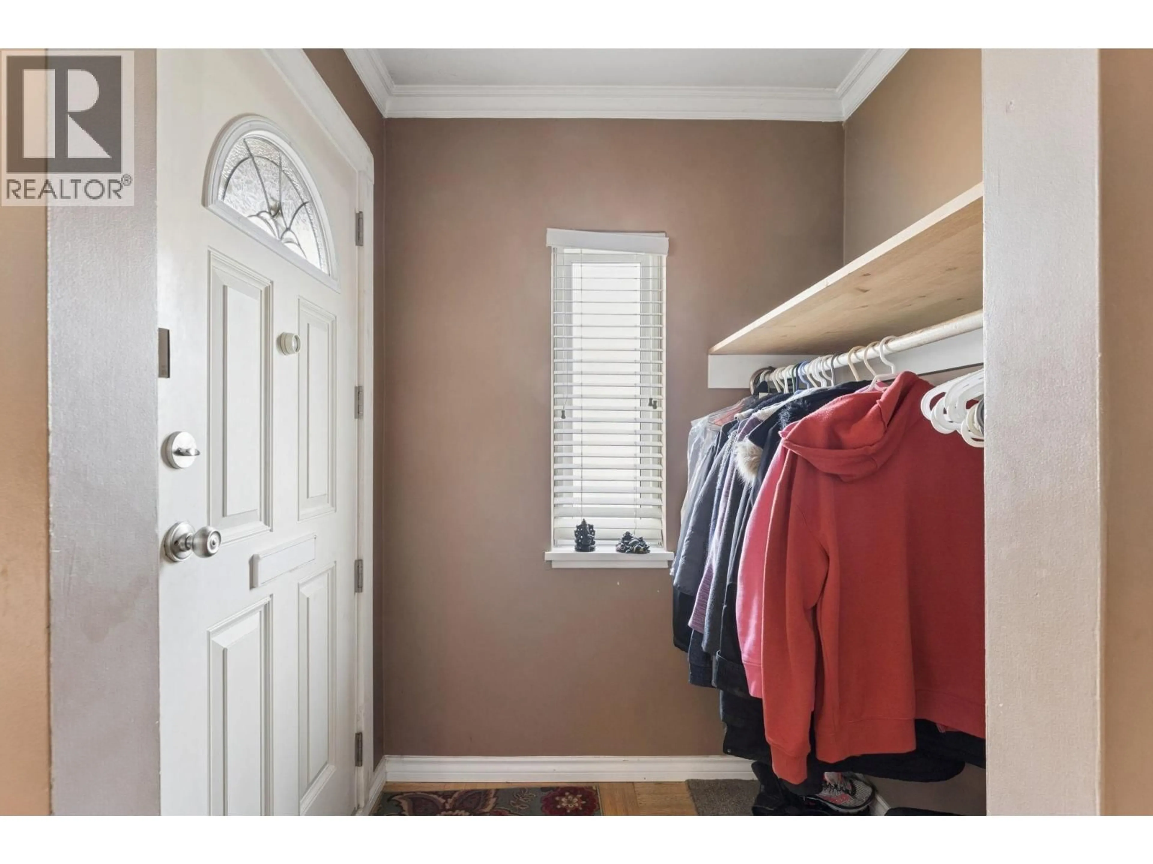 Storage room or clothes room or walk-in closet for 2248 MANNERING AVENUE, Vancouver British Columbia V5N3C4