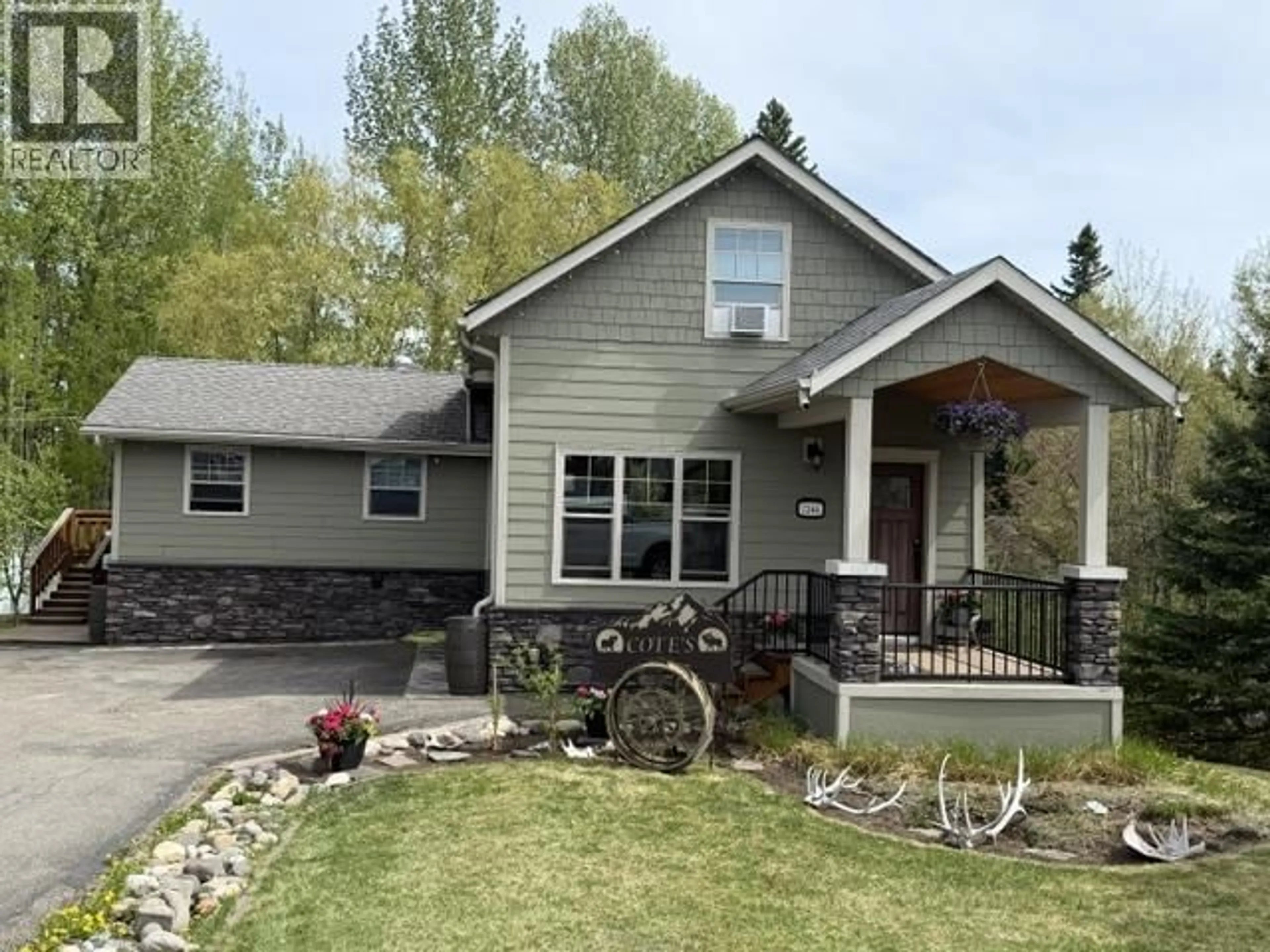 Home with vinyl exterior material, street for 7264 EUGENE ROAD, Prince George British Columbia V2N5P6
