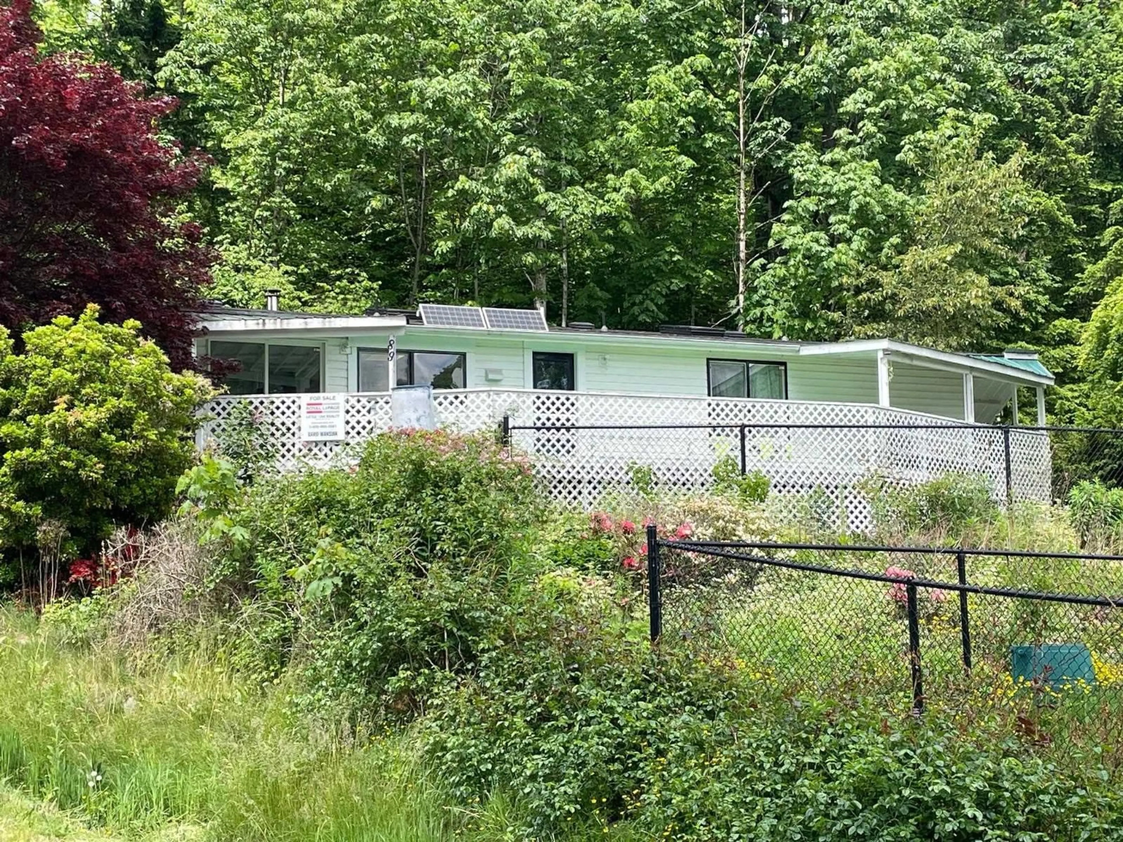 A pic from outside/outdoor area/front of a property/back of a property/a pic from drone, forest/trees view for 89 - 43201 LOUGHEED HIGHWAY, Mission British Columbia V0M1G0