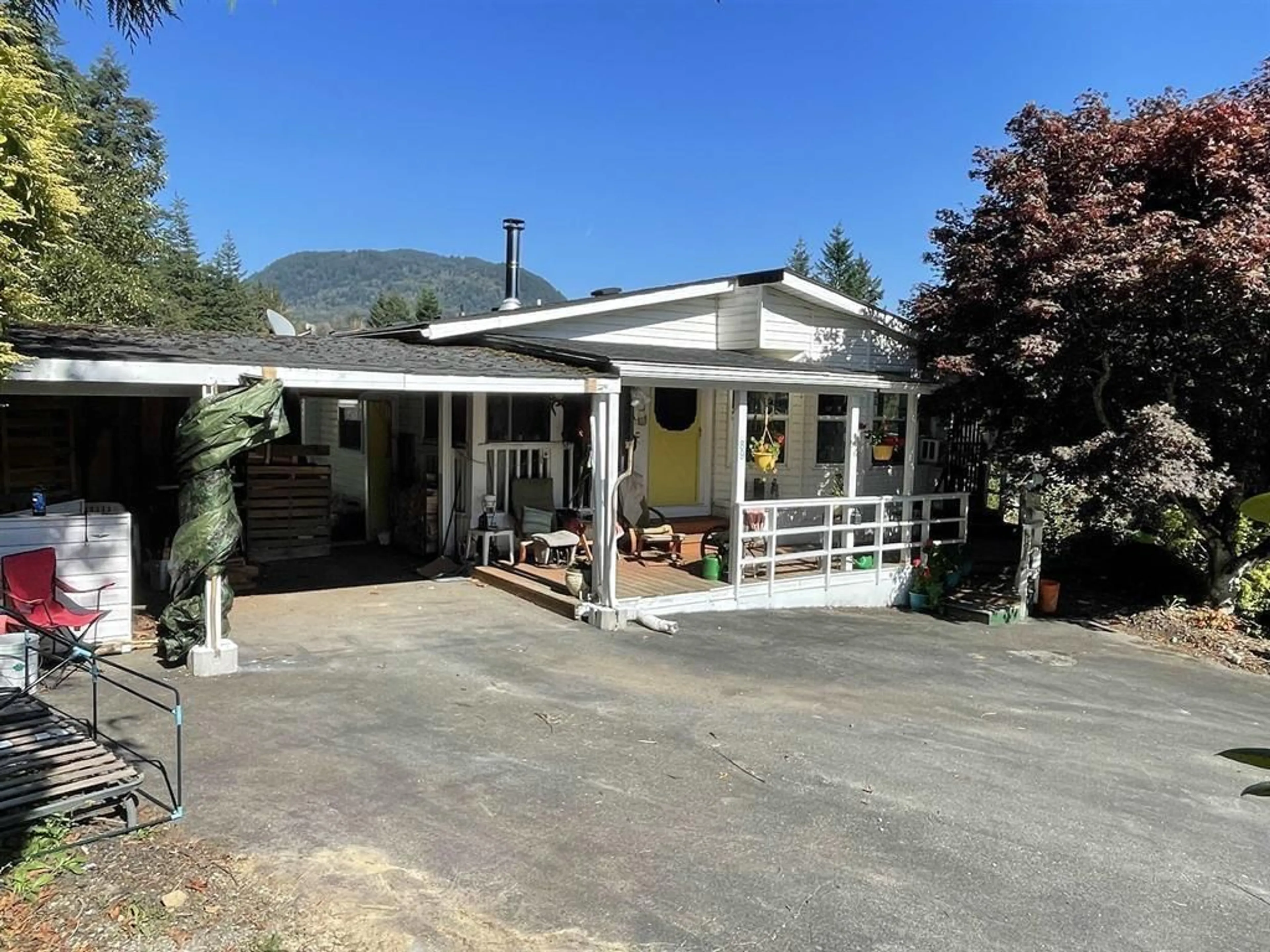 Home with vinyl exterior material, mountain view for 89 - 43201 LOUGHEED HIGHWAY, Mission British Columbia V0M1G0