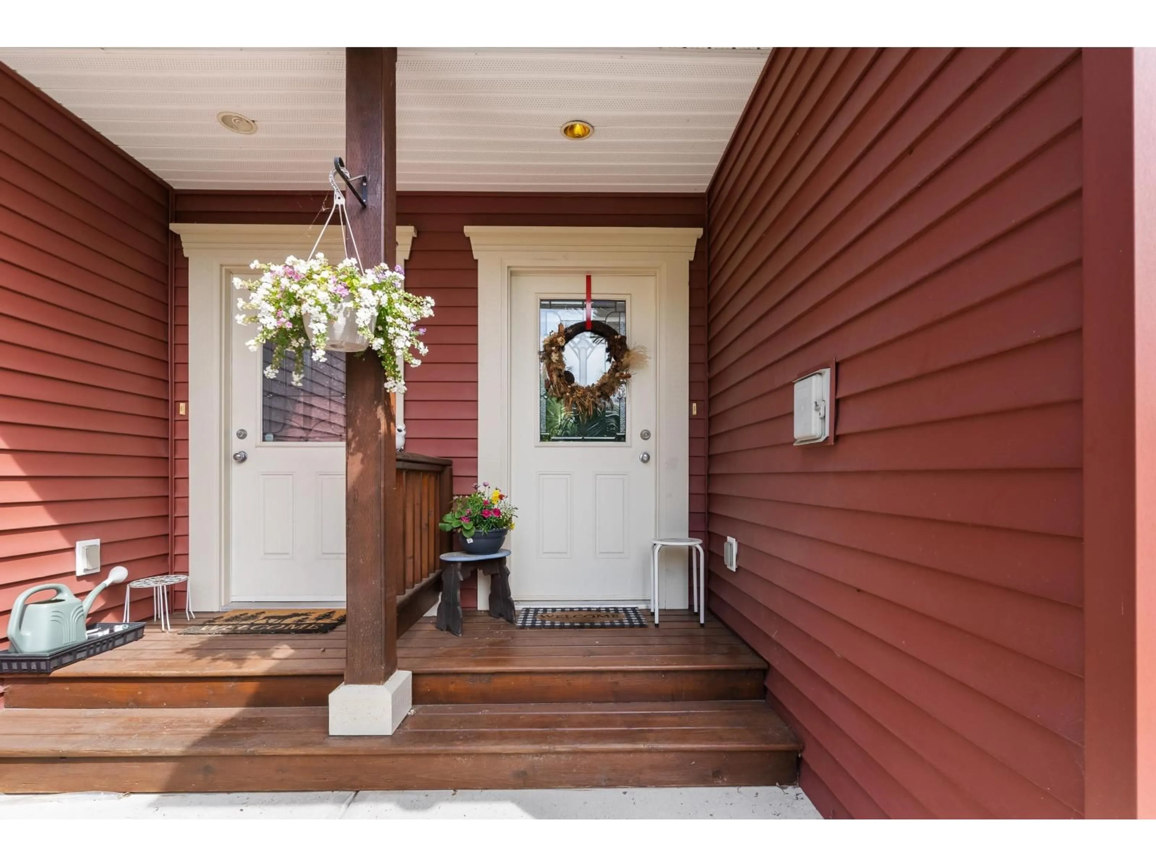 Indoor entryway for 6 - 7519 MORROW ROAD, Agassiz British Columbia V0M1A2