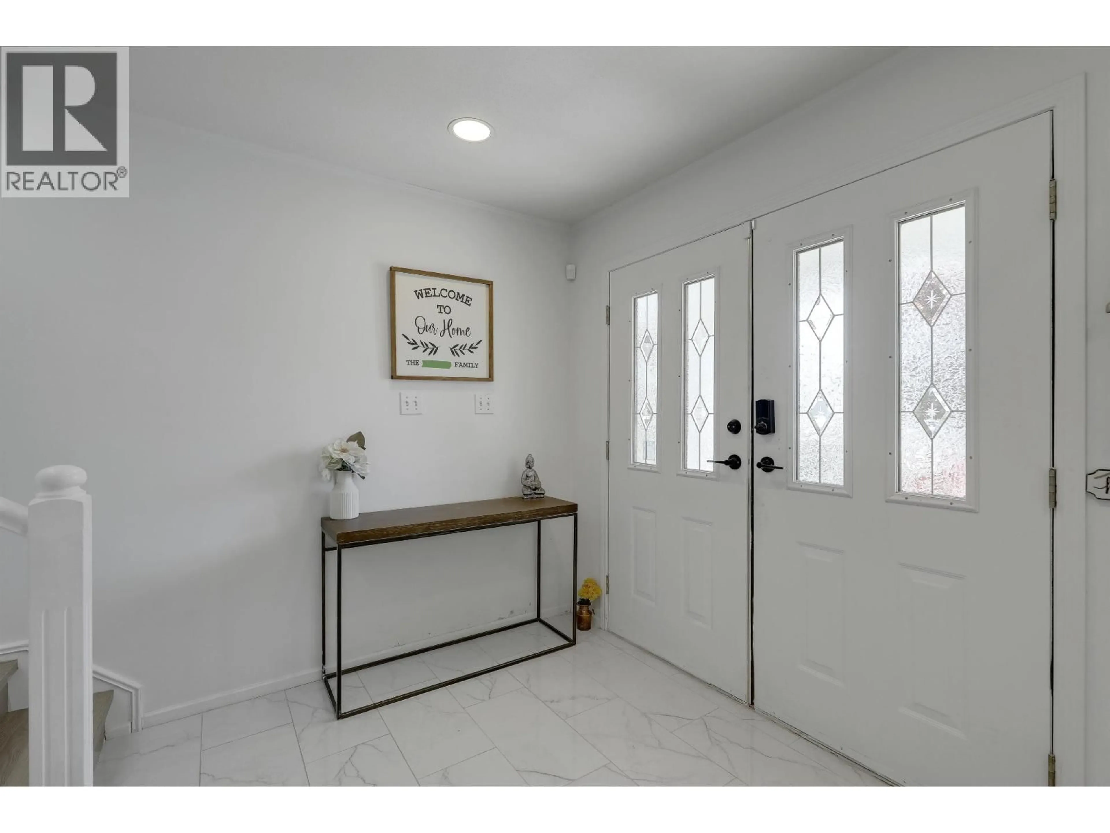 Indoor entryway for 1931 JACANA AVENUE, Port Coquitlam British Columbia V3C5Y4