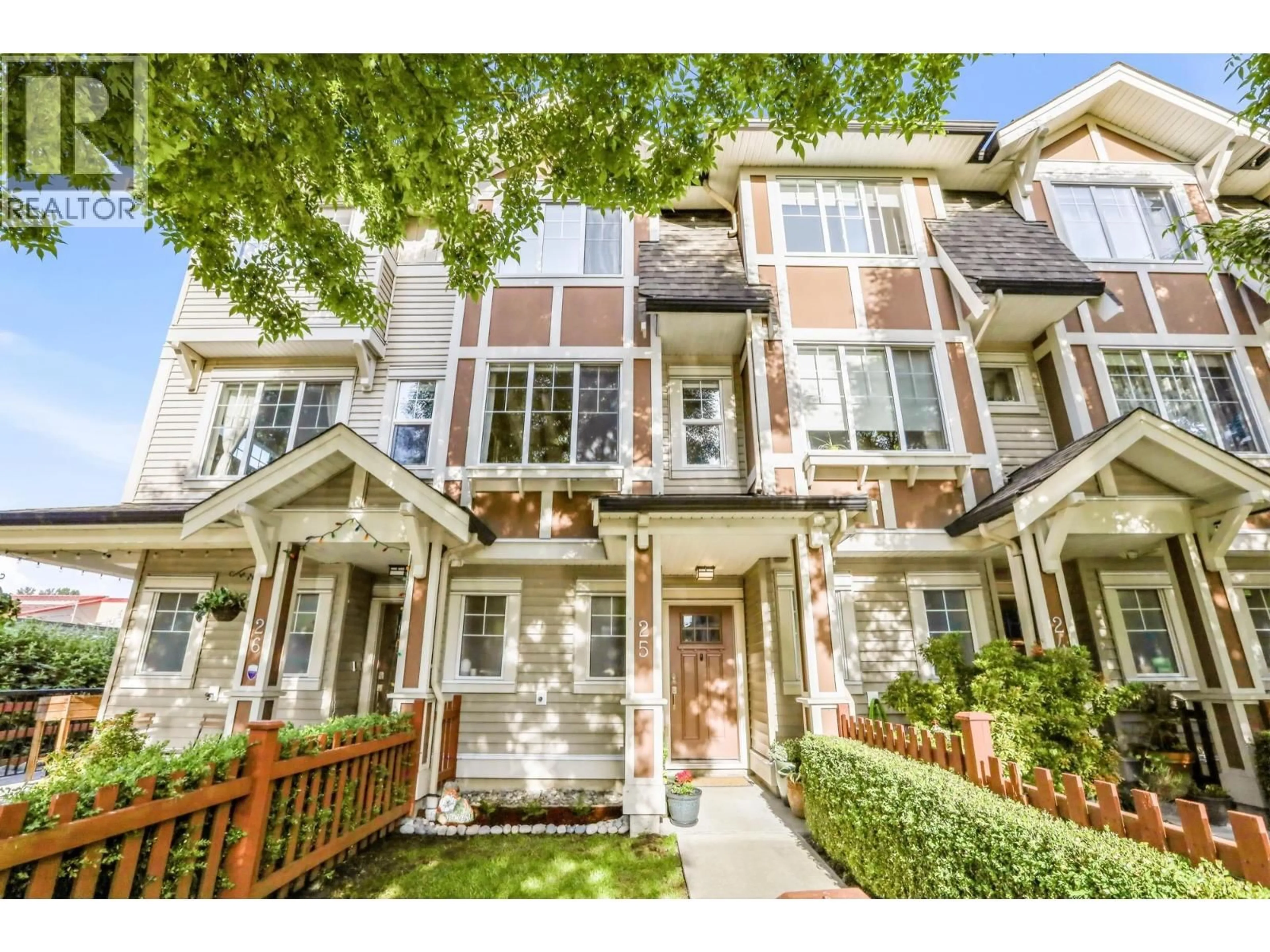 Unknown for 25 - 10151 240 STREET, Maple Ridge British Columbia V2W0G9