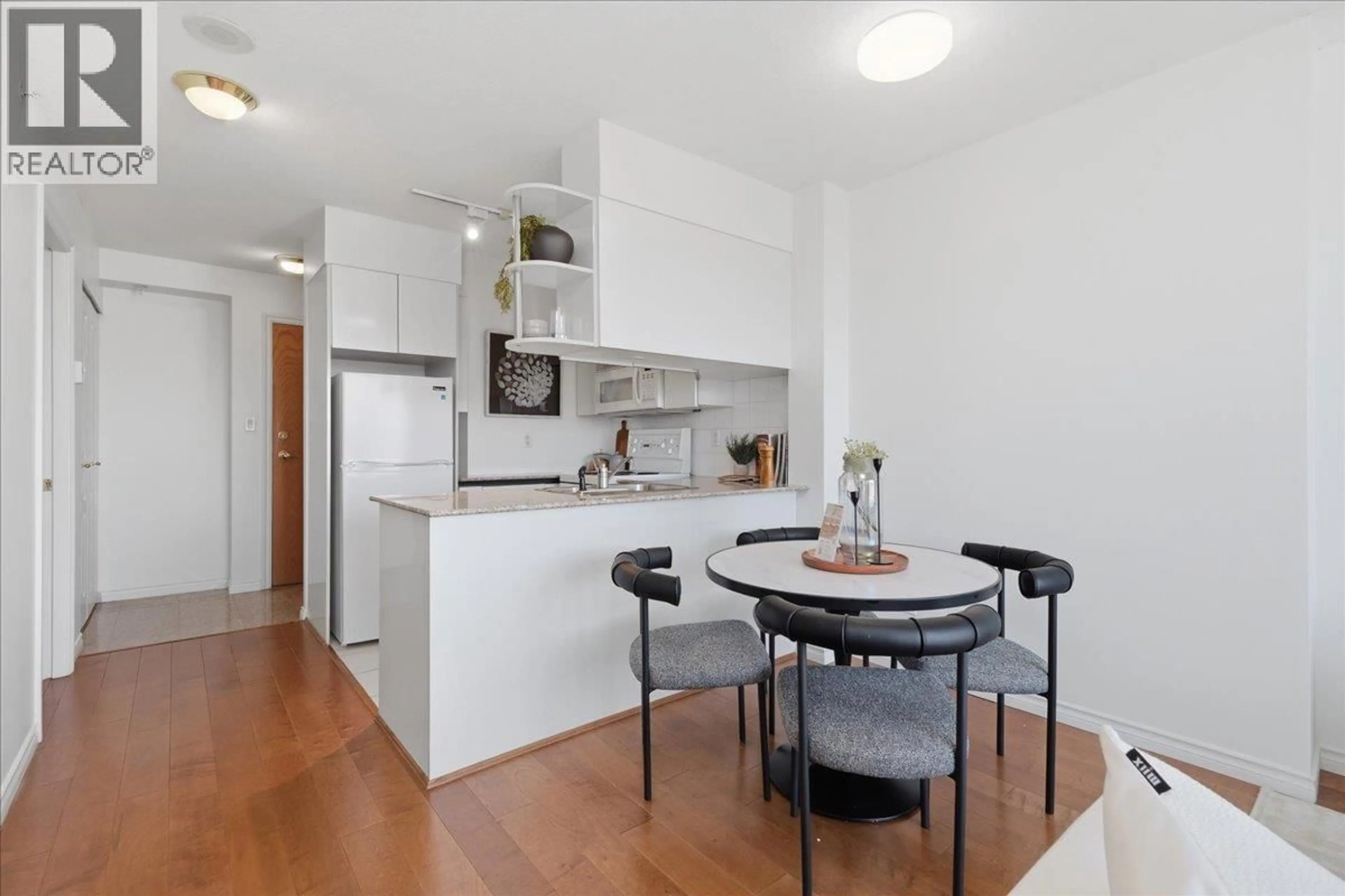 Unknown for 2409 - 1189 HOWE STREET, Vancouver British Columbia V6Z2X4