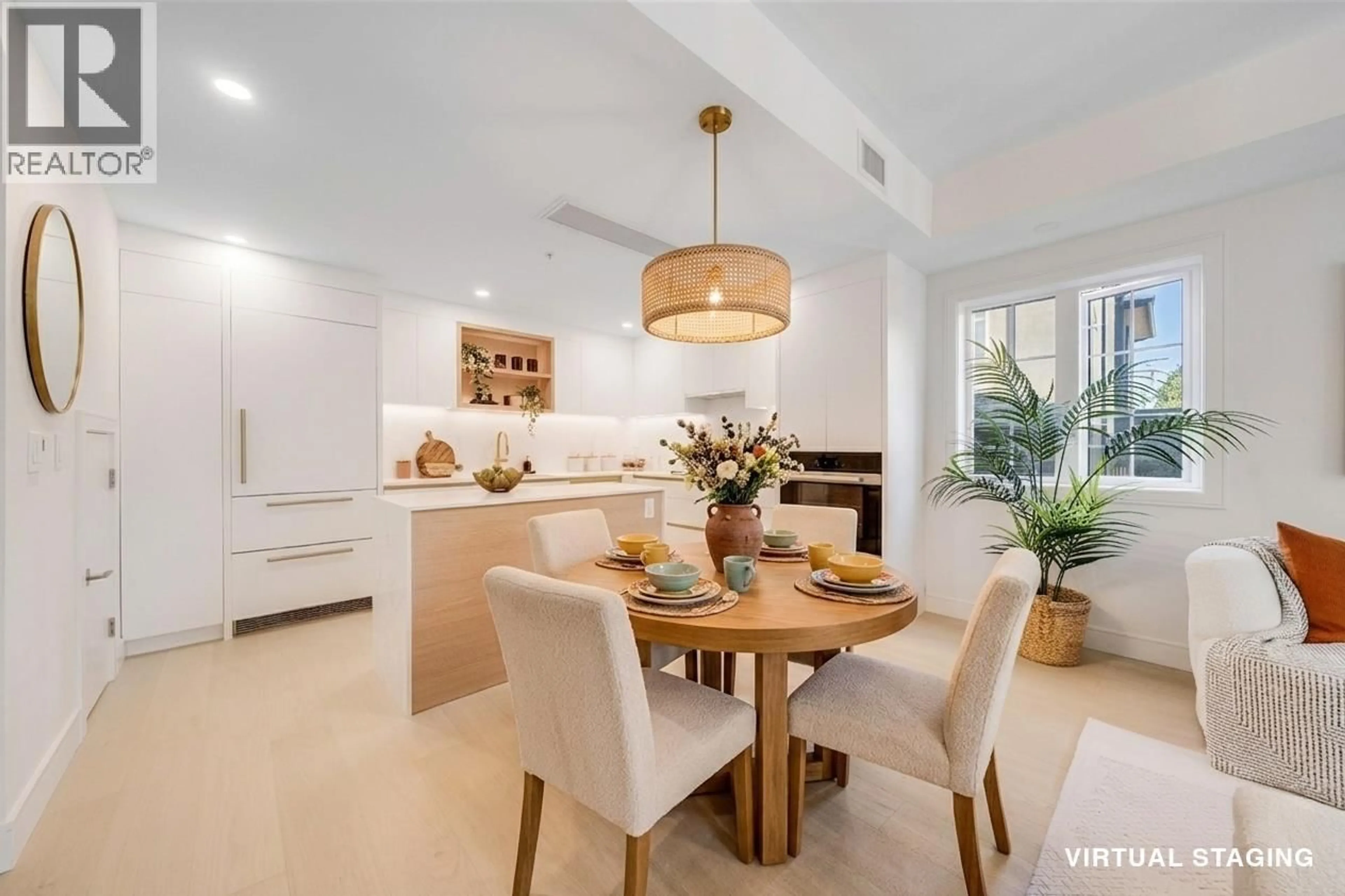 Open concept kitchen, ceramic/tile floor for 204 - 918 W 32ND AVENUE, Vancouver British Columbia V5Z2K2