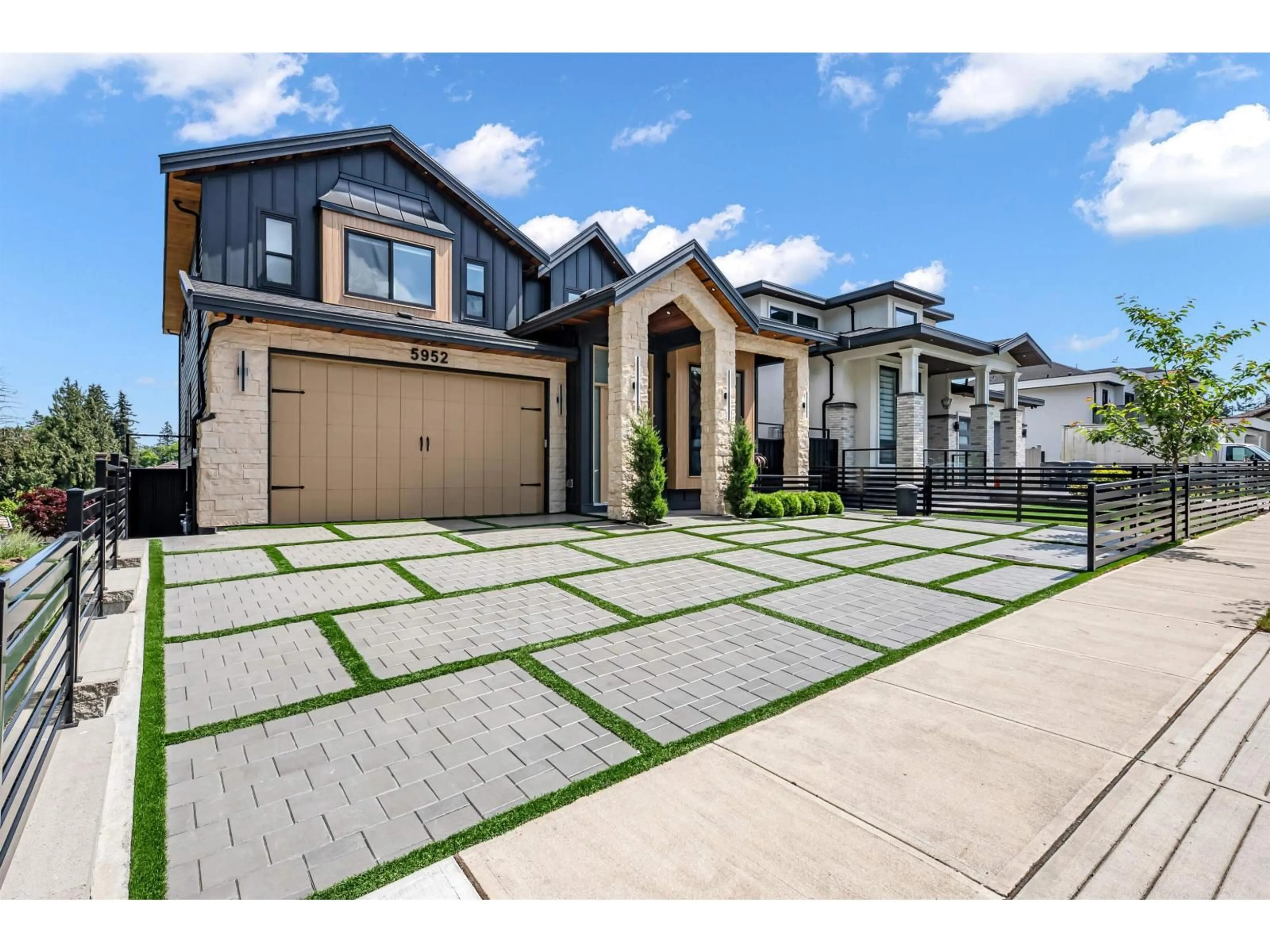 Unknown for 5952 136A STREET, Surrey British Columbia V3X3K8