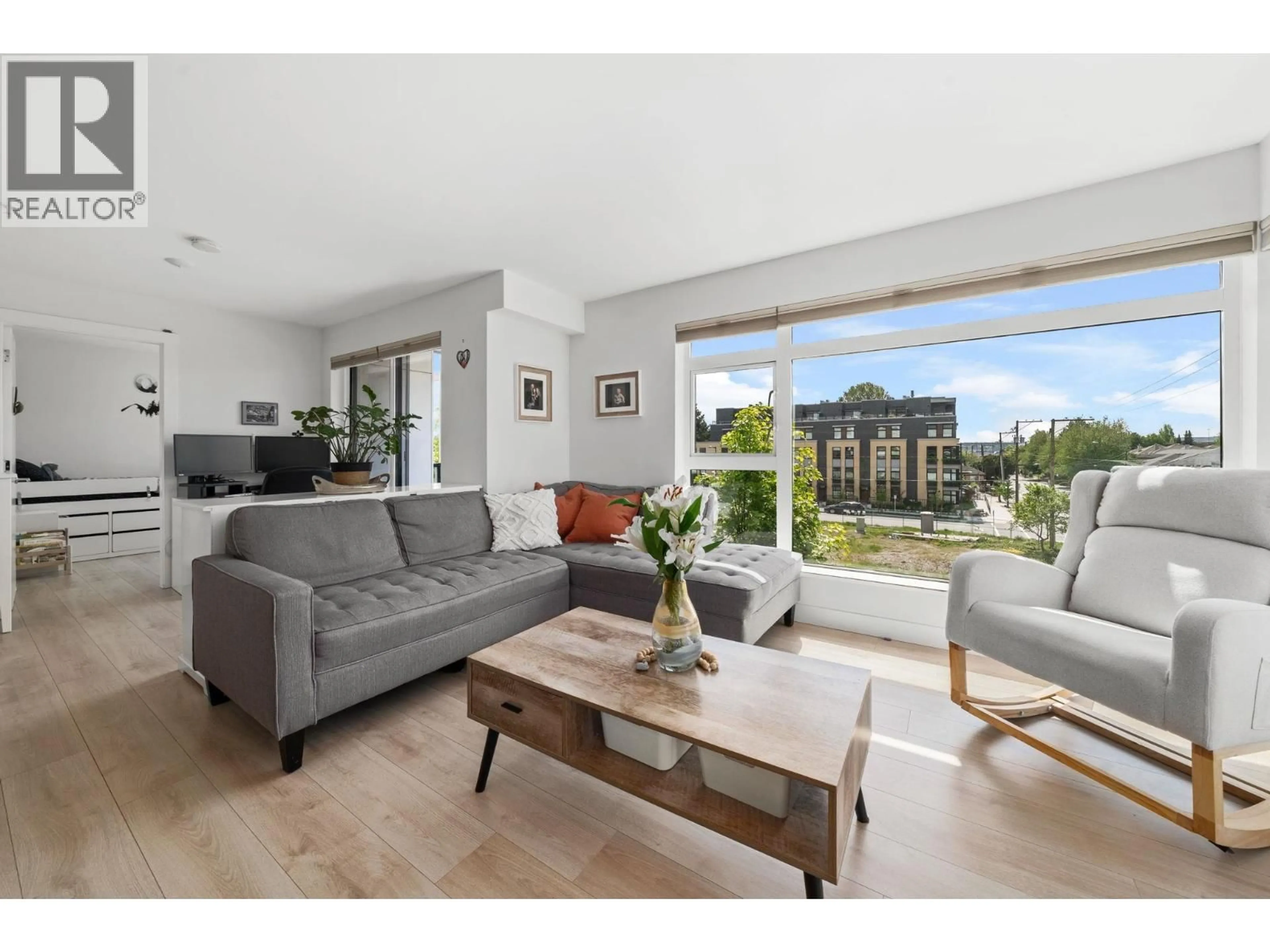 Living room with furniture, unknown for 307 - 1519 CROWN STREET, North Vancouver British Columbia V7J1G6