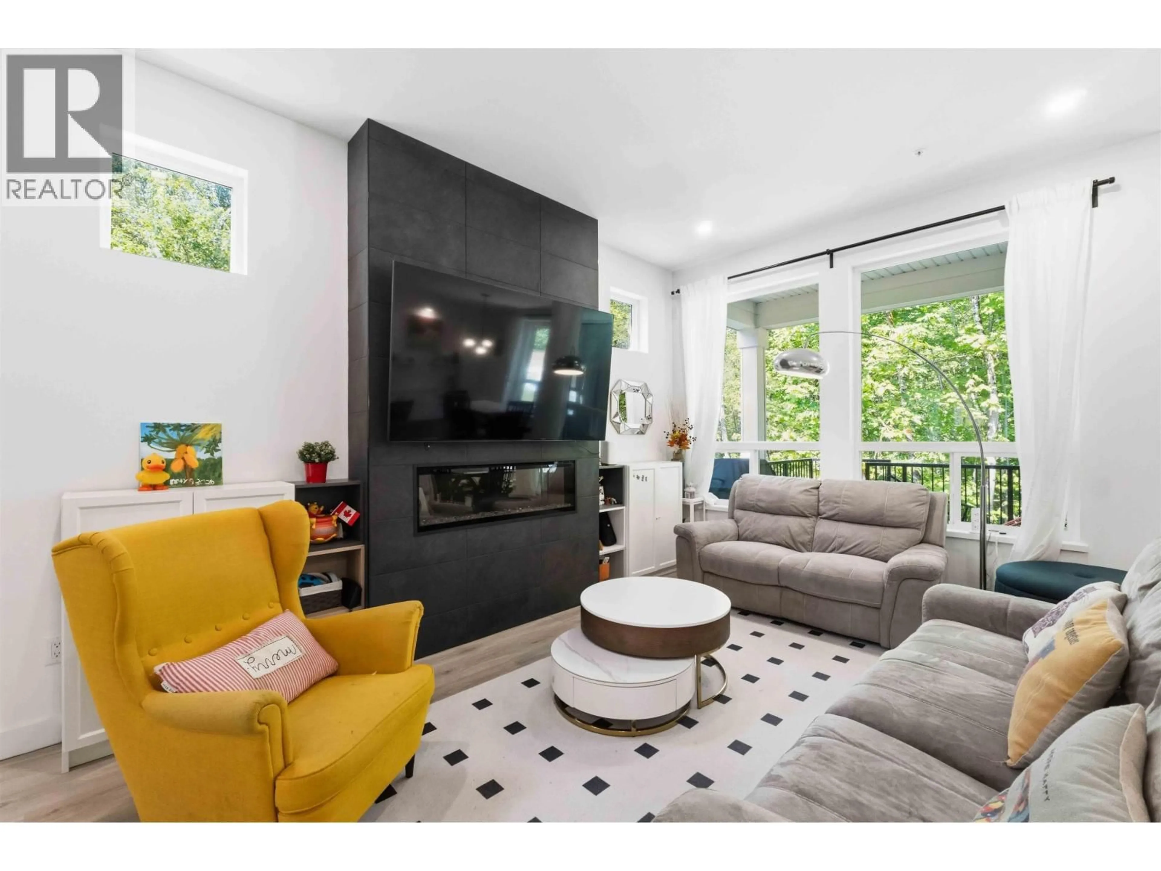 Living room with furniture, unknown for 14148 230 STREET, Maple Ridge British Columbia V4R0G9