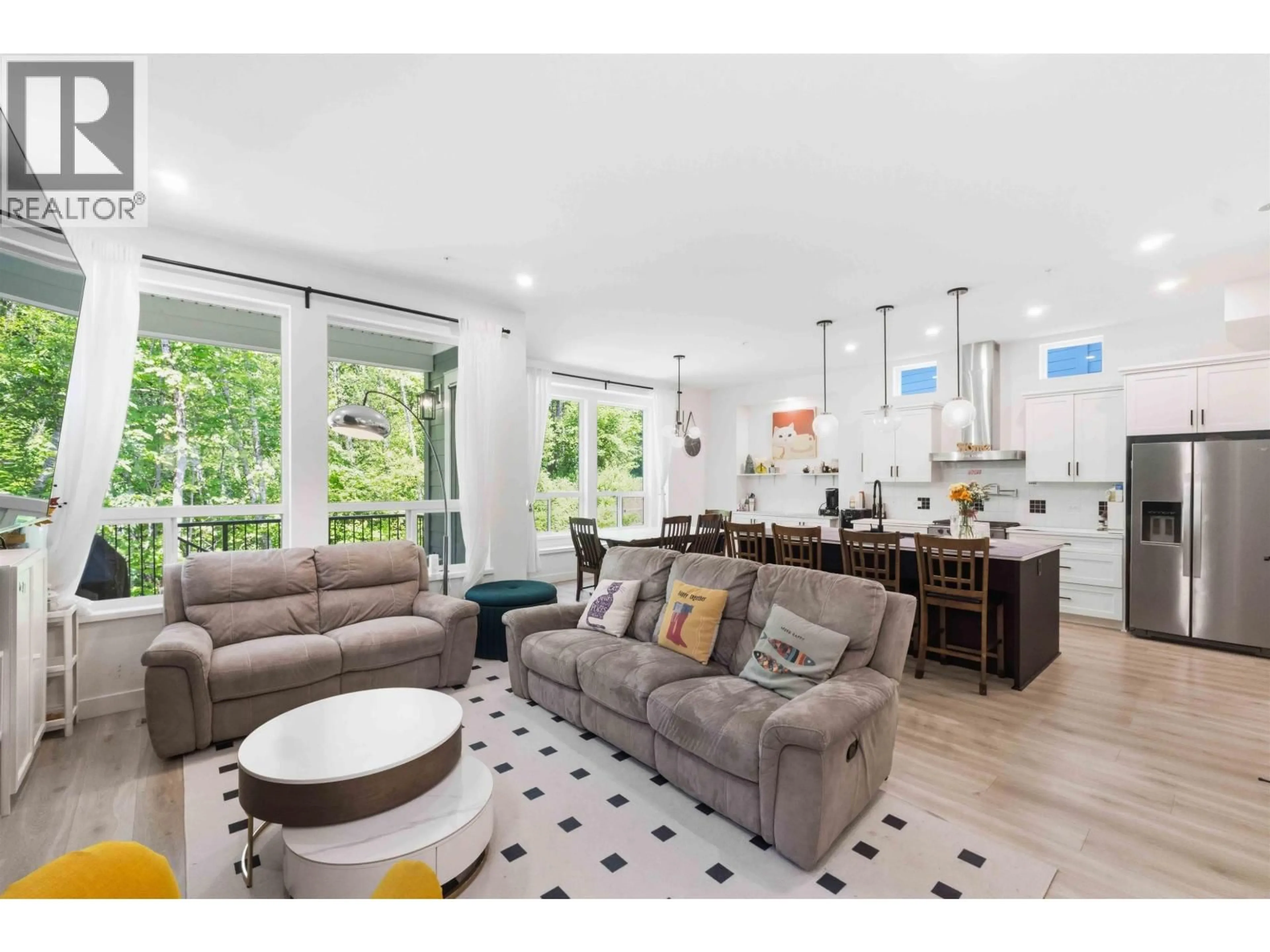 Living room with furniture, unknown for 14148 230 STREET, Maple Ridge British Columbia V4R0G9