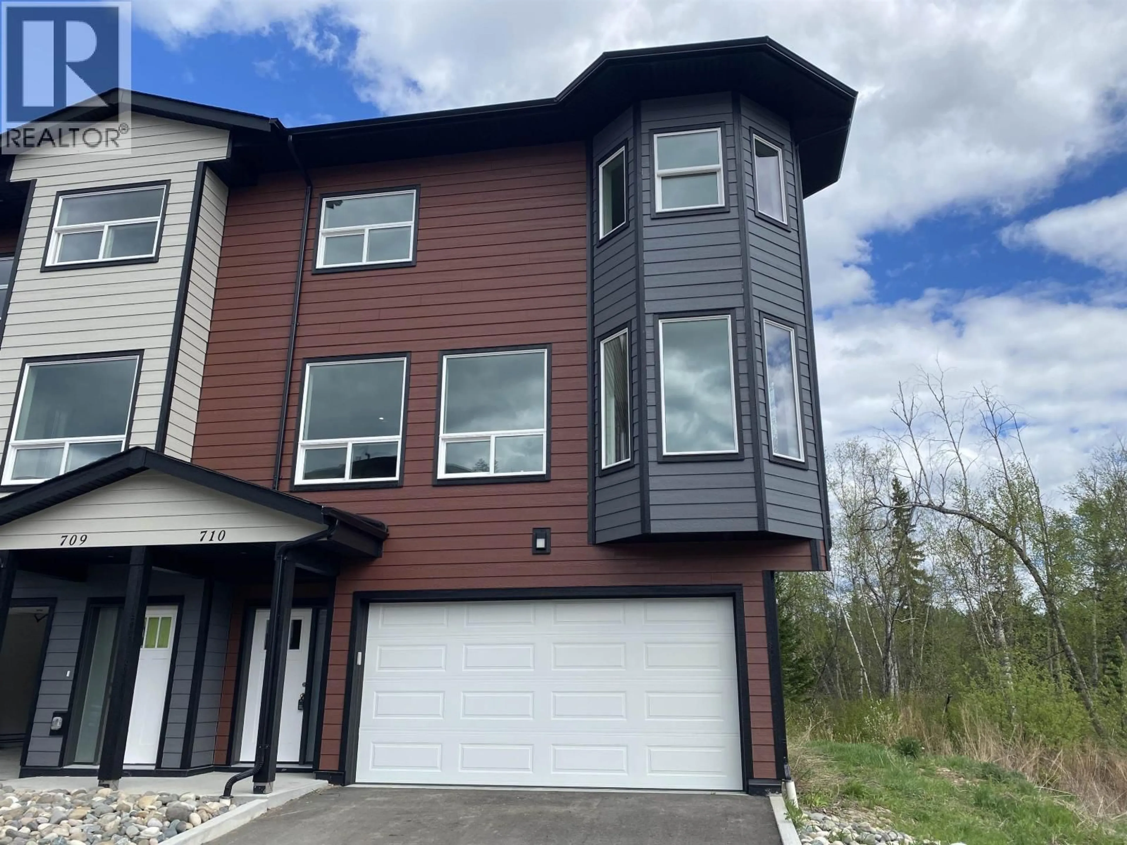 Home with vinyl exterior material, unknown for 710 - 7000 HUSBAND DRIVE, Prince George British Columbia V2N0K2