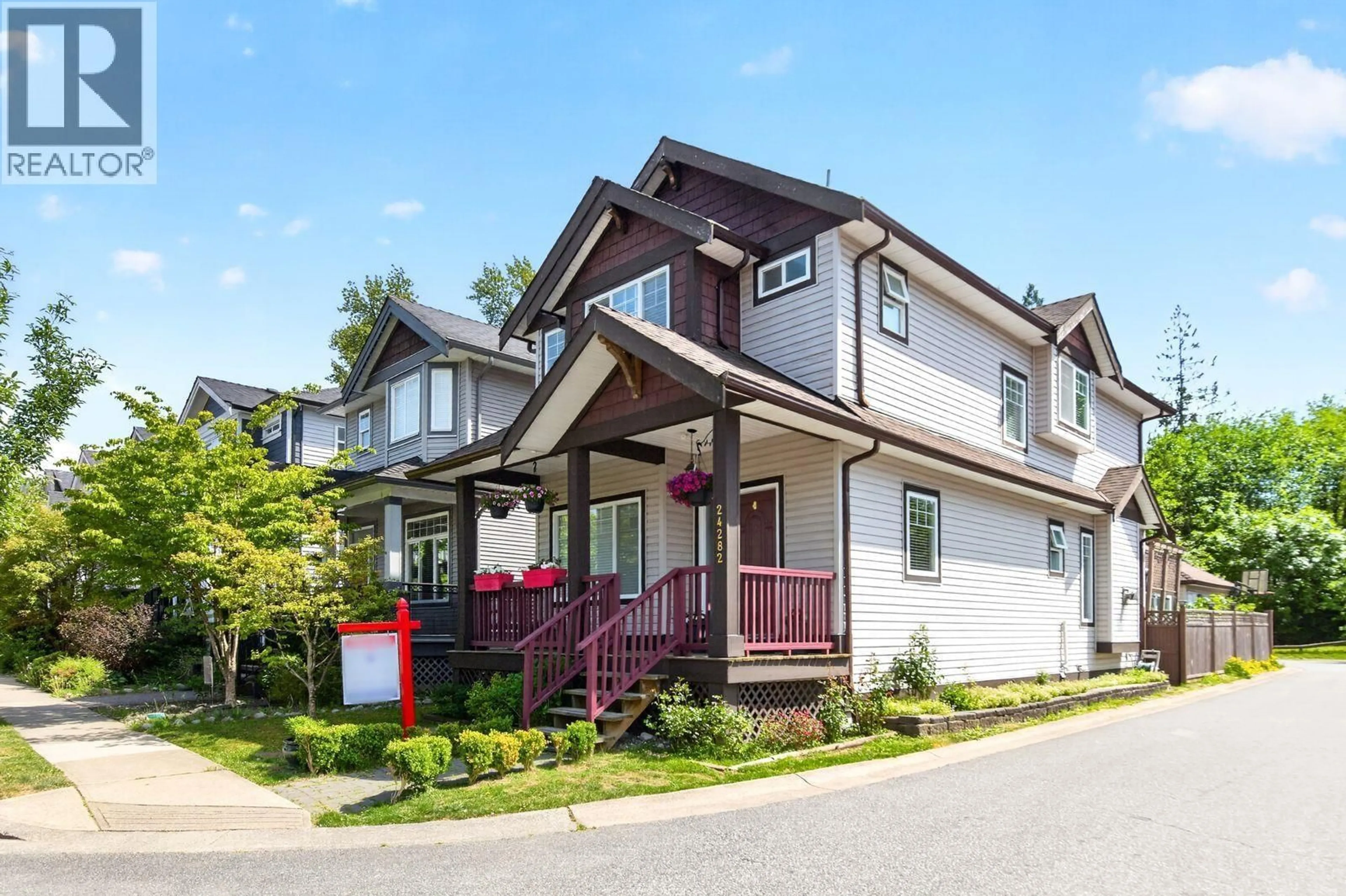 Home with vinyl exterior material, street for 24282 101A AVENUE, Maple Ridge British Columbia V2W0C2