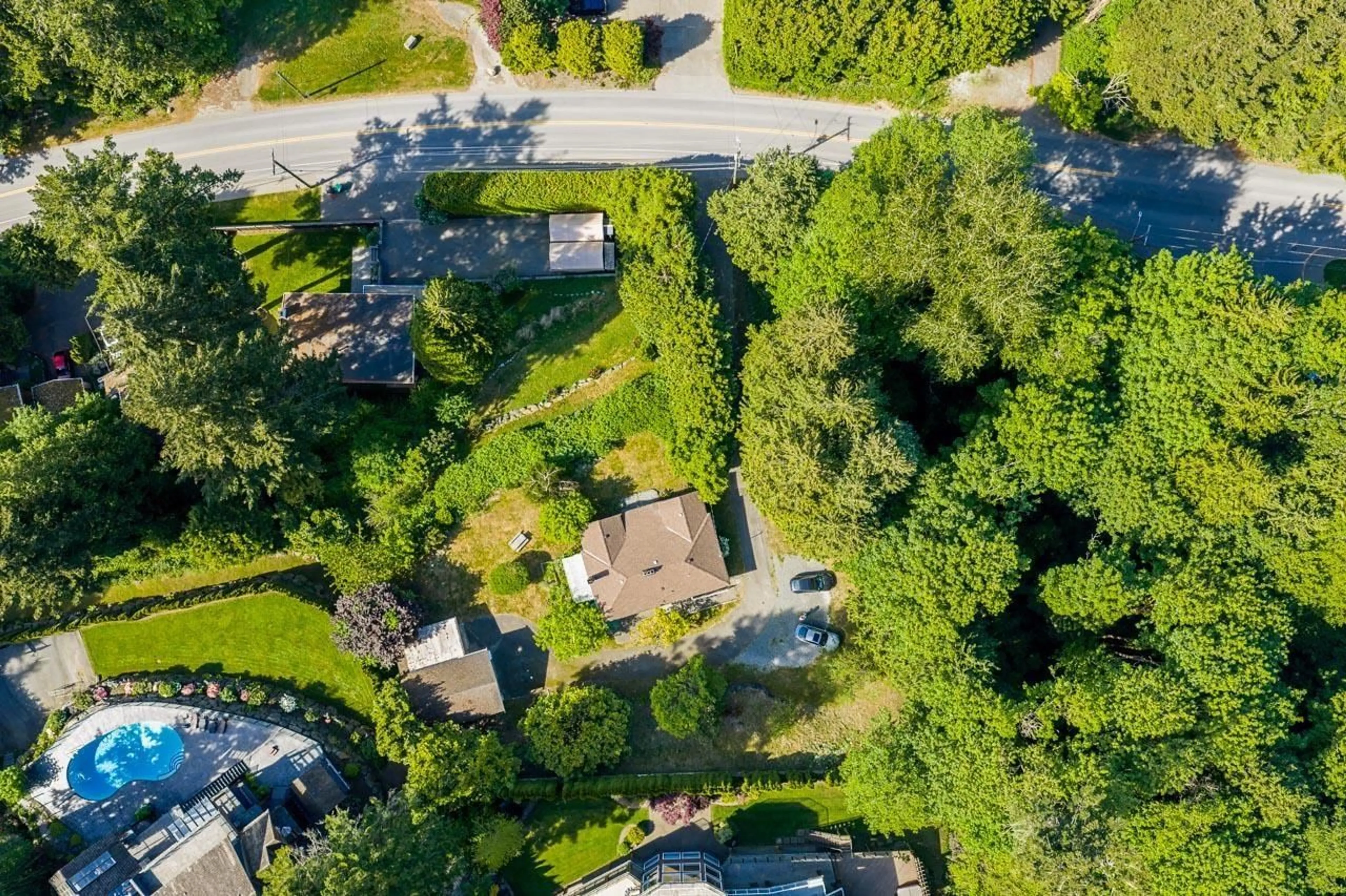 A pic from outside/outdoor area/front of a property/back of a property/a pic from drone, street for 12520 CRESCENT ROAD, Surrey British Columbia V4A2V3